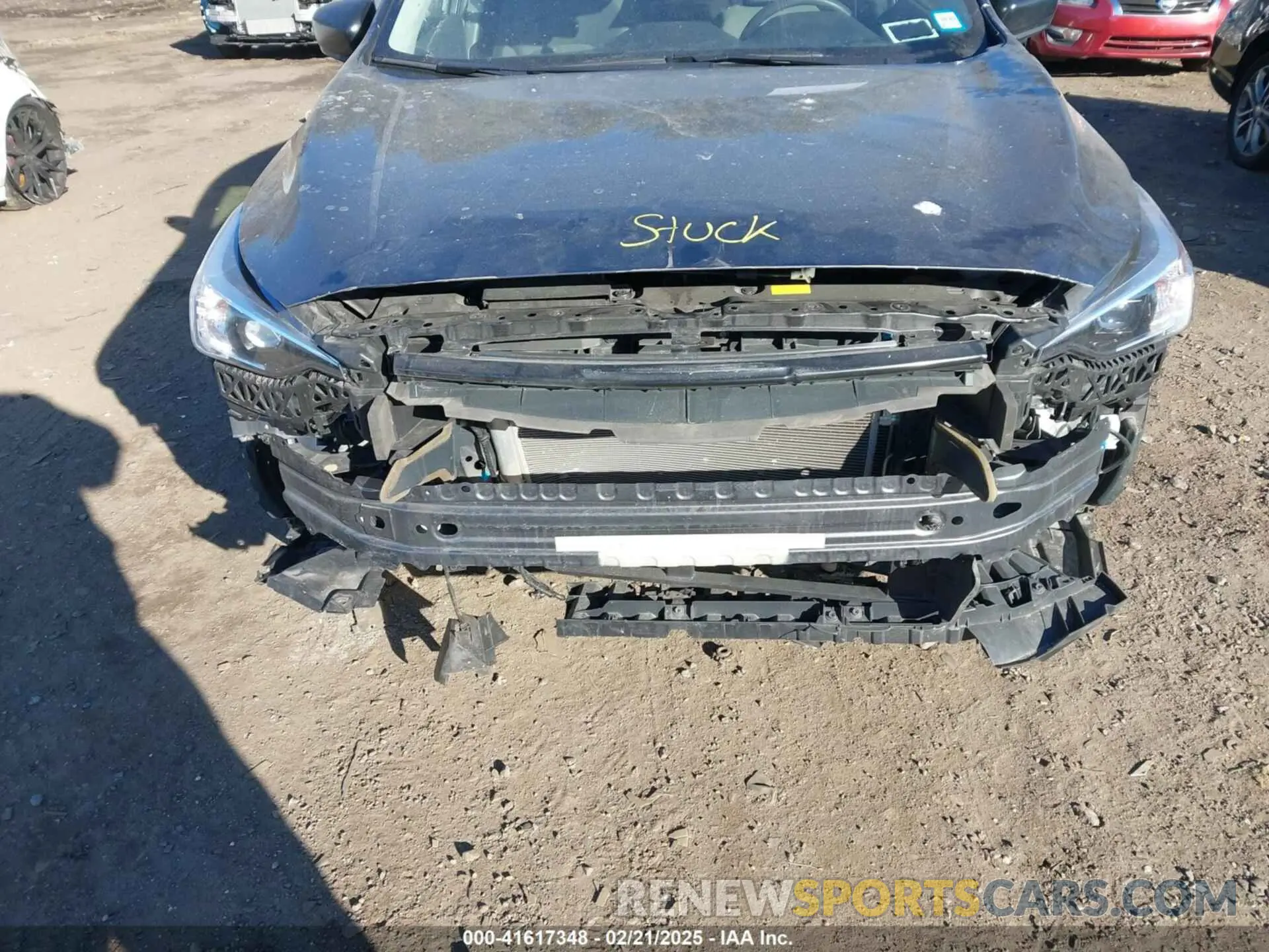 6 Фотография поврежденного автомобиля JF2GUABC1R8255790 SUBARU CROSSTREK 2024