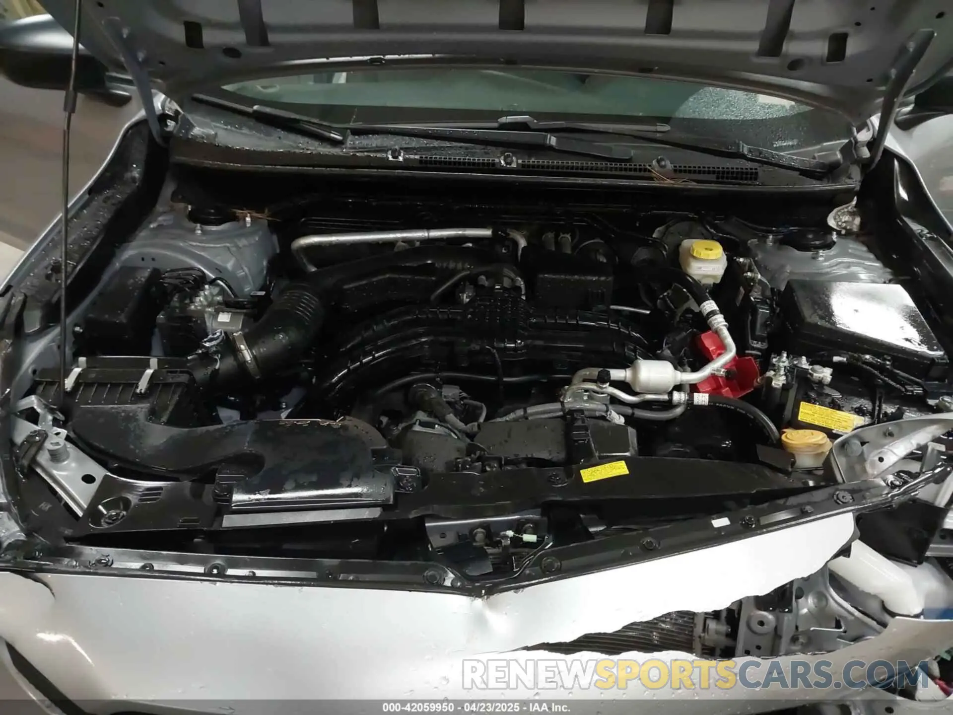 10 Фотография поврежденного автомобиля JF2GUABC4R8344057 SUBARU CROSSTREK 2024