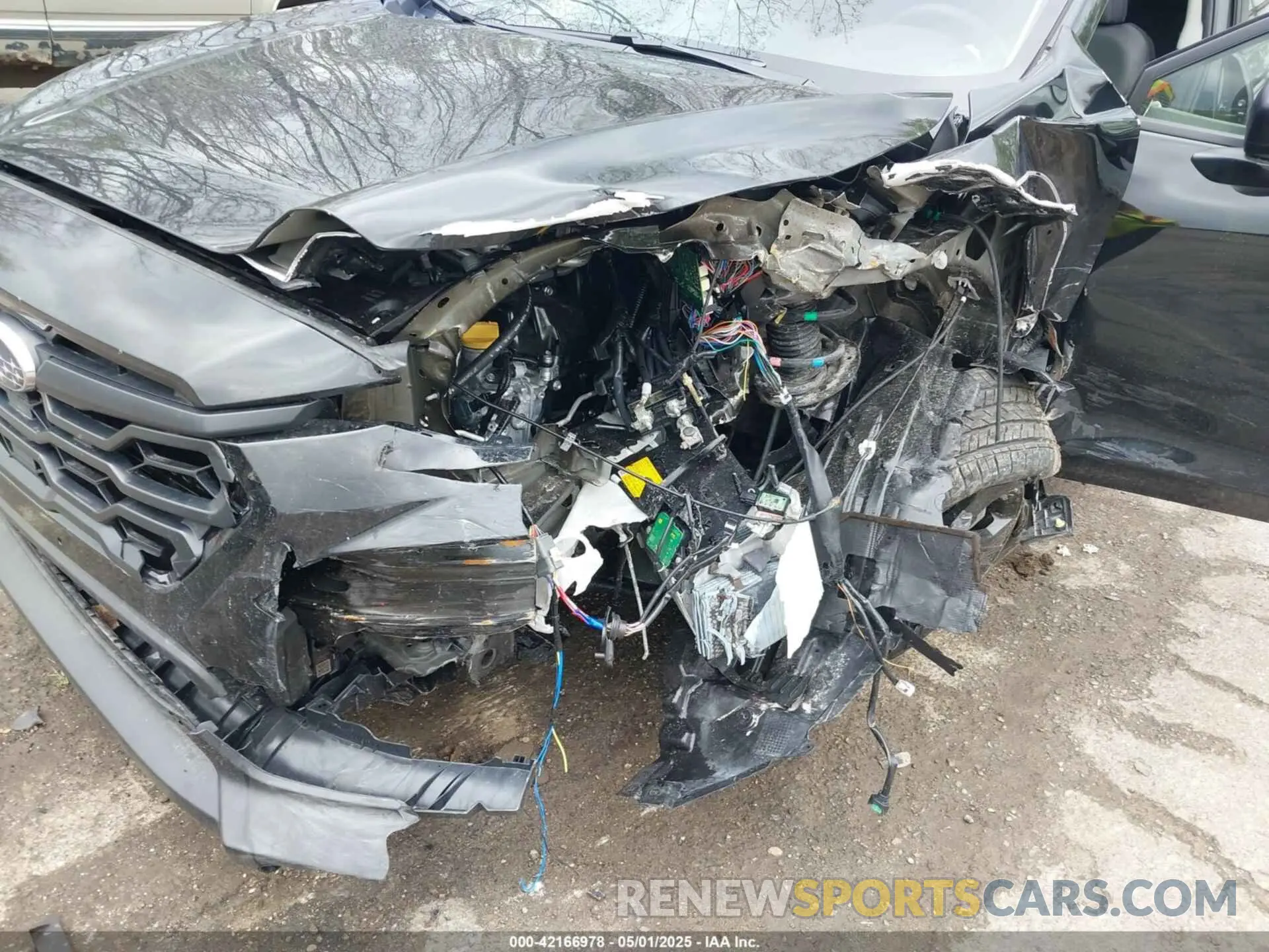 6 Photograph of a damaged car JF2GUABC6RH380025 SUBARU CROSSTREK 2024