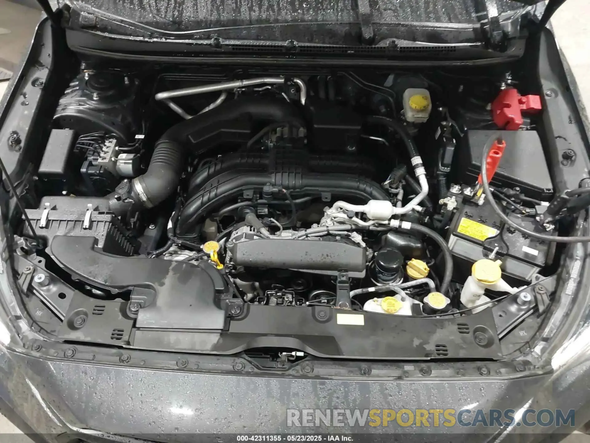 10 Фотография поврежденного автомобиля JF2GUABC7R8216119 SUBARU CROSSTREK 2024