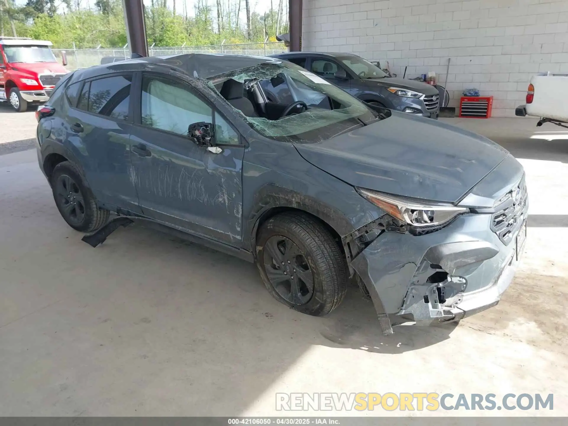 1 Фотография поврежденного автомобиля JF2GUABCXRH396891 SUBARU CROSSTREK 2024