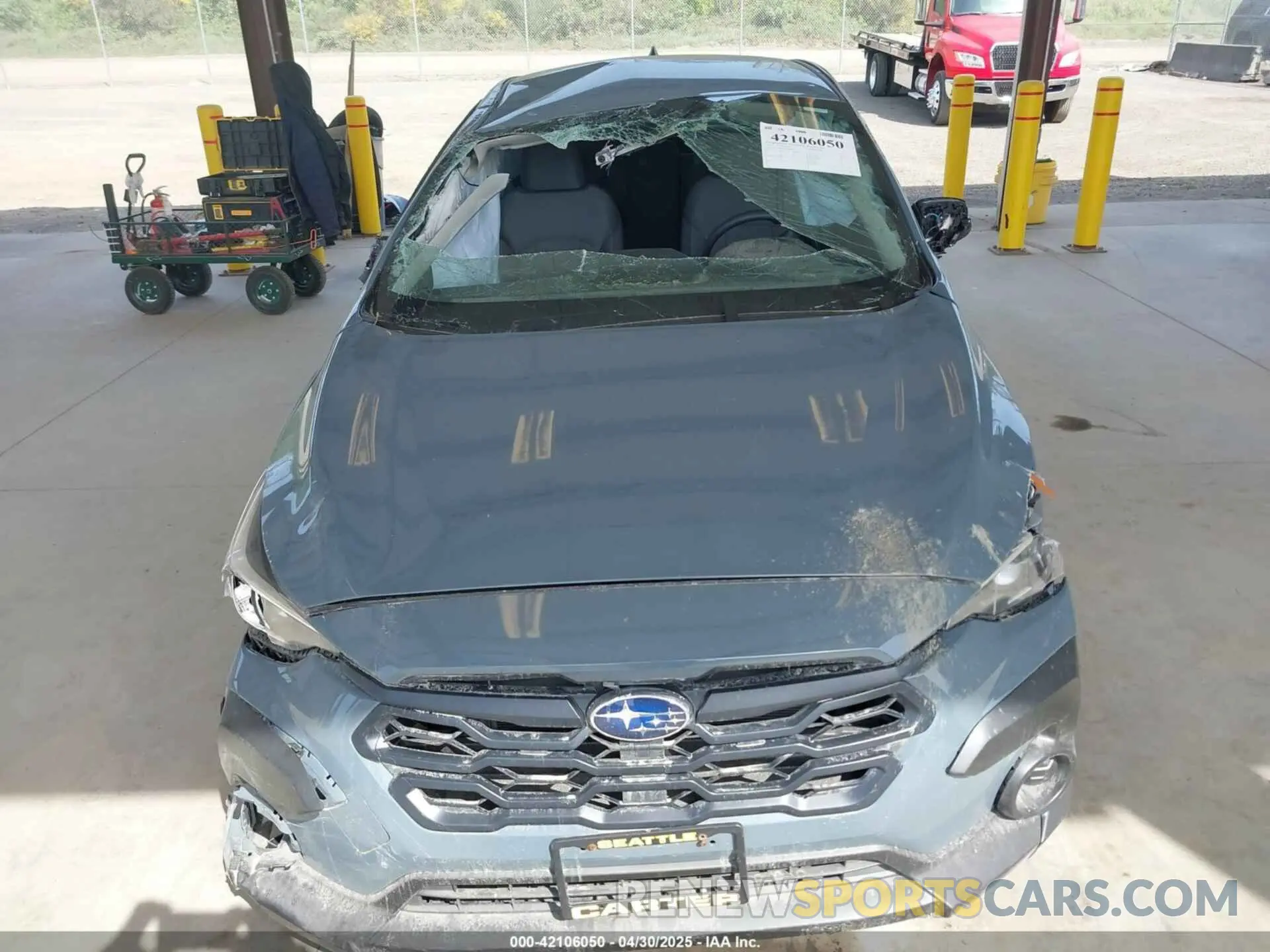 6 Фотография поврежденного автомобиля JF2GUABCXRH396891 SUBARU CROSSTREK 2024