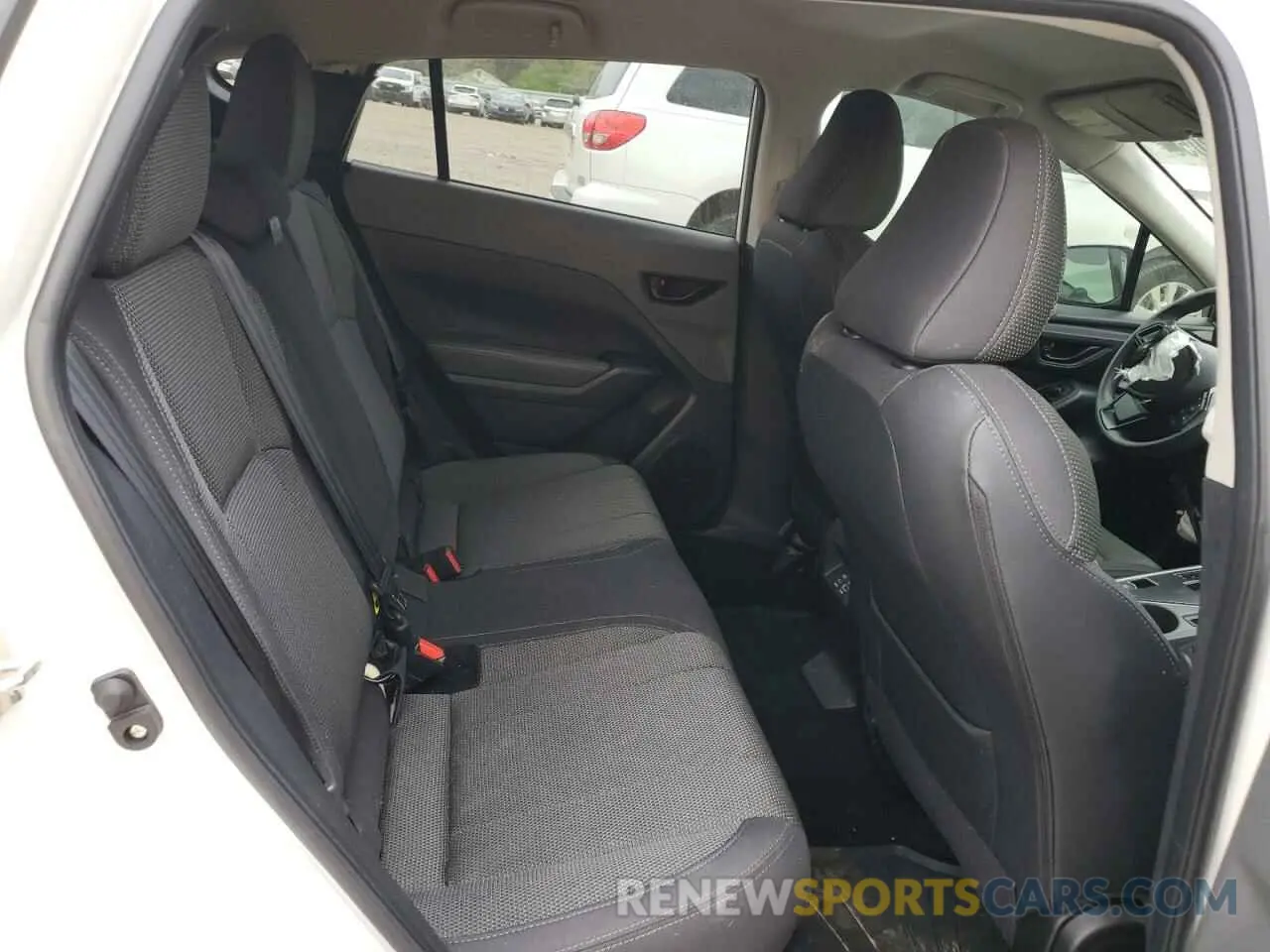 12 Фотография поврежденного автомобиля JF2GUADC0R8244213 SUBARU CROSSTREK 2024
