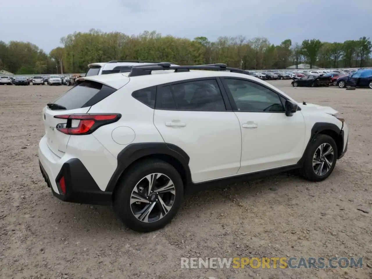 3 Фотография поврежденного автомобиля JF2GUADC0R8244213 SUBARU CROSSTREK 2024