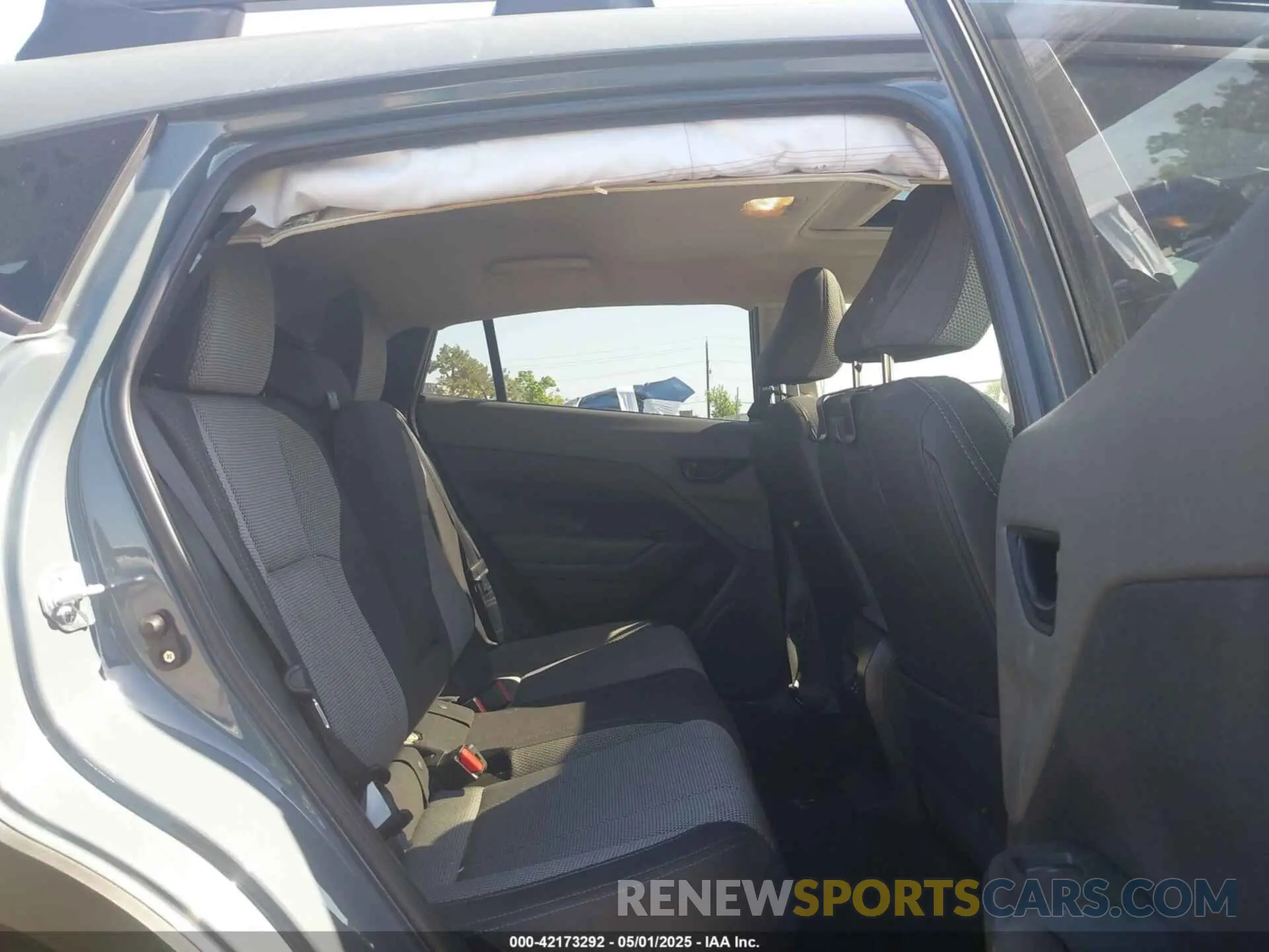 8 Photograph of a damaged car JF2GUADC0R8250416 SUBARU CROSSTREK 2024