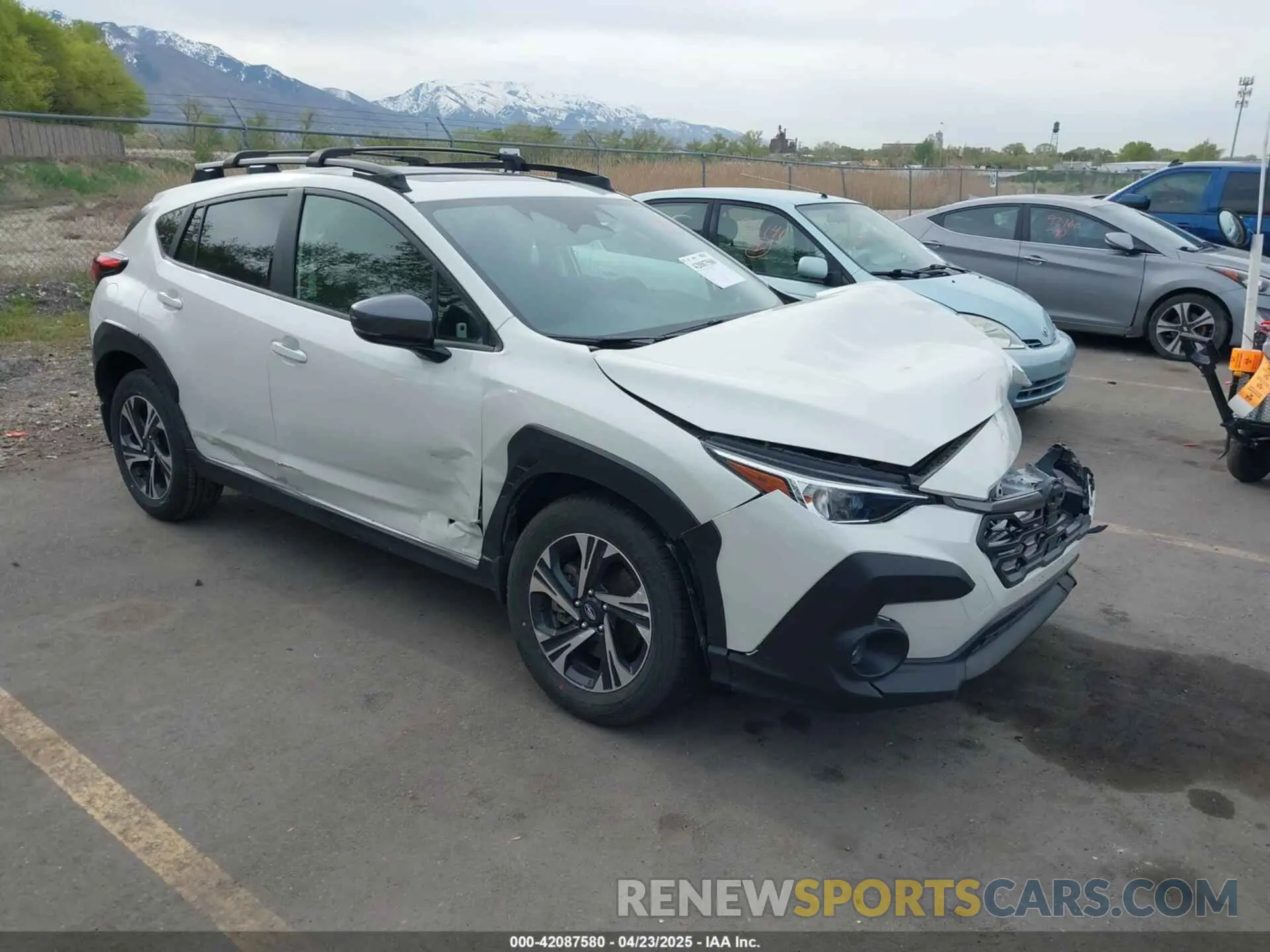 1 Photograph of a damaged car JF2GUADC0R8302580 SUBARU CROSSTREK 2024