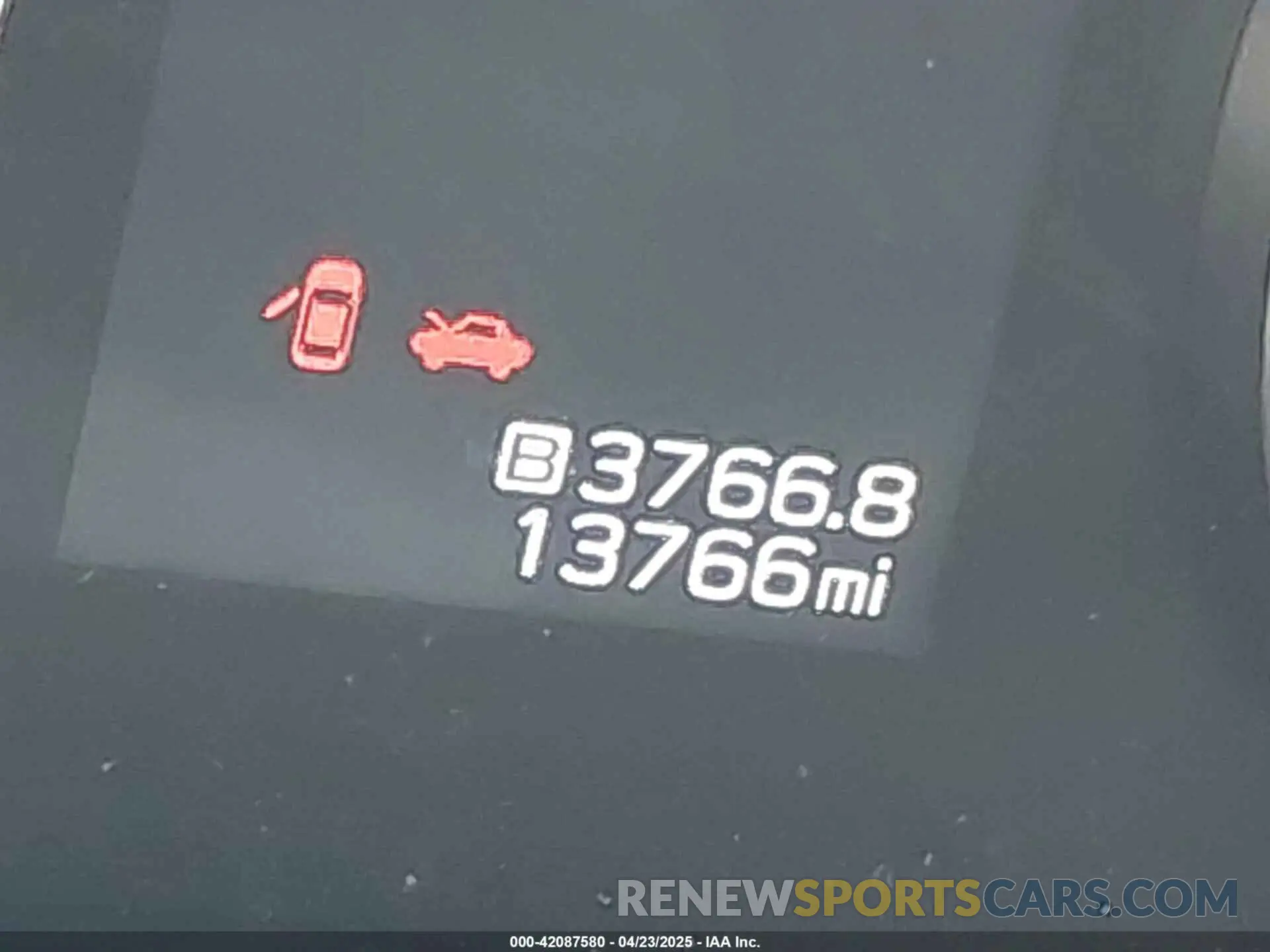 14 Photograph of a damaged car JF2GUADC0R8302580 SUBARU CROSSTREK 2024