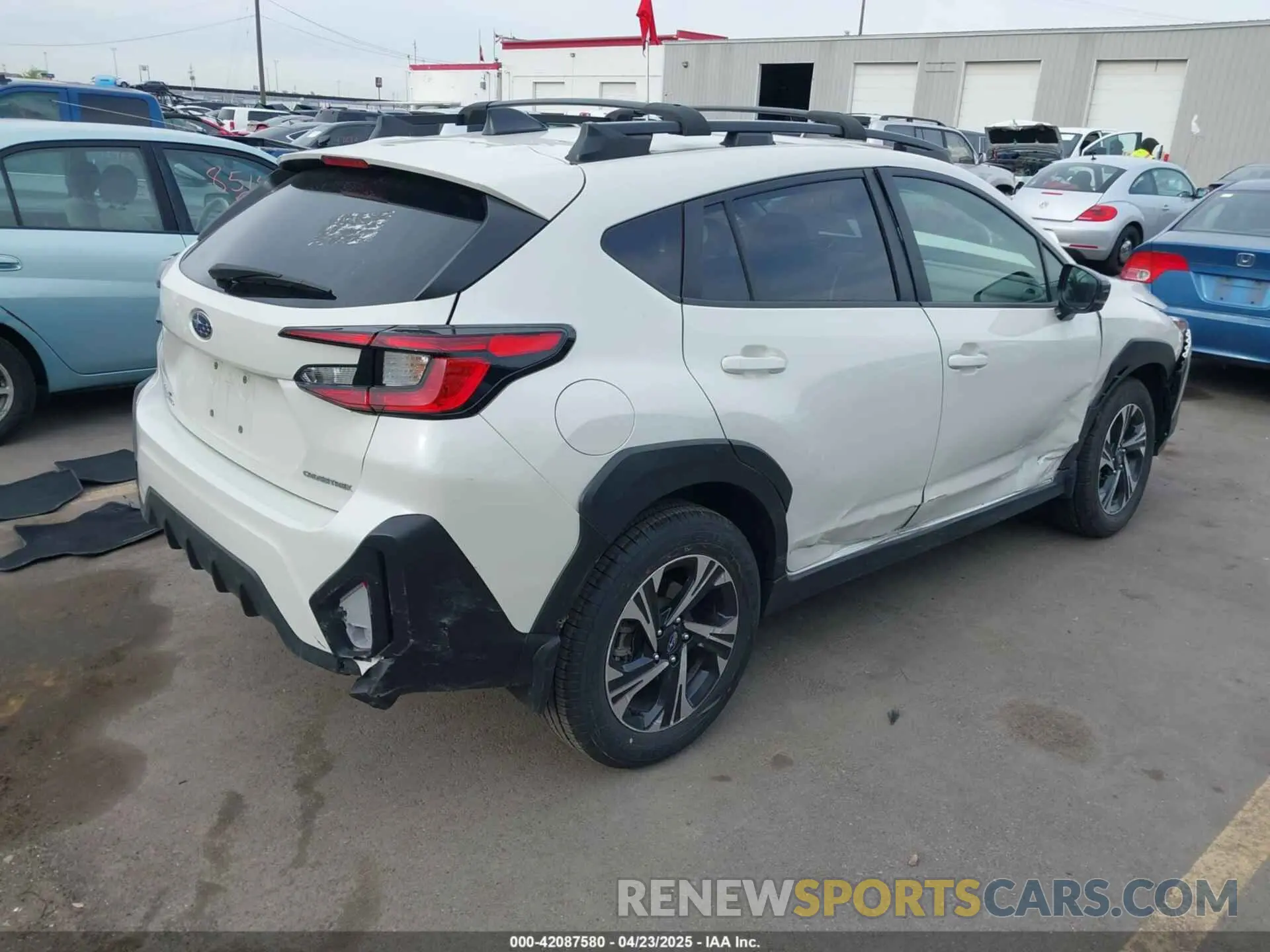 4 Photograph of a damaged car JF2GUADC0R8302580 SUBARU CROSSTREK 2024