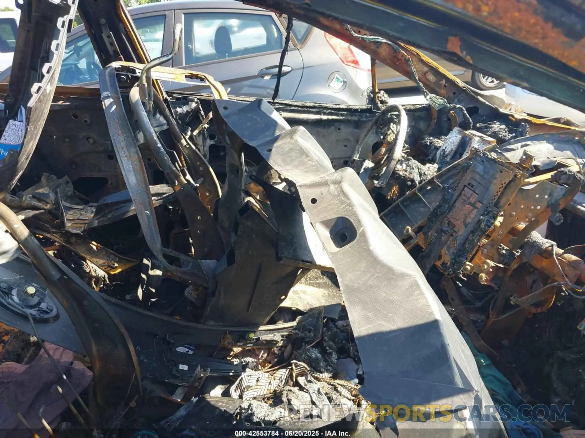5 Photograph of a damaged car JF2GUADC1R8236427 SUBARU CROSSTREK 2024