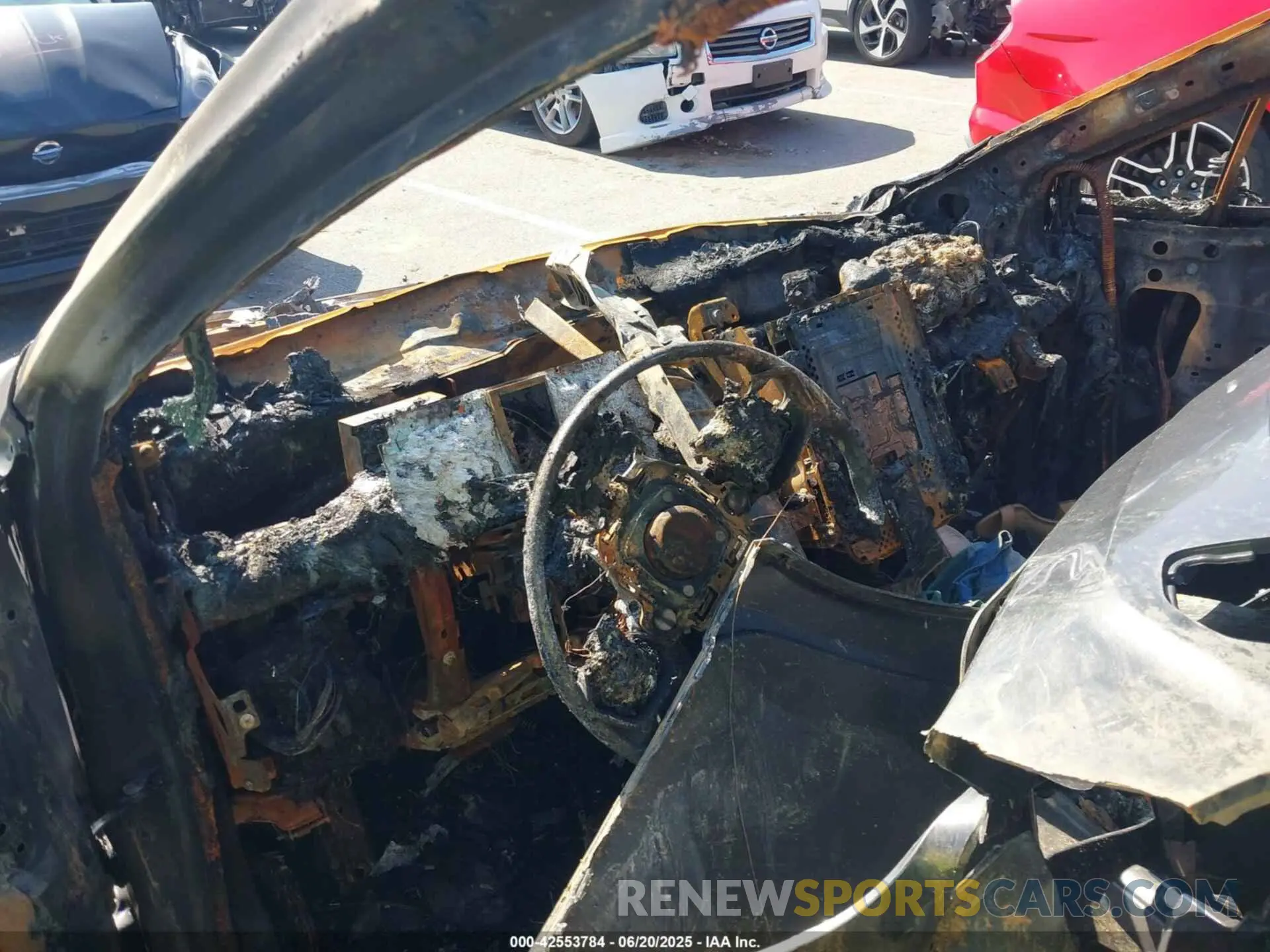 7 Photograph of a damaged car JF2GUADC1R8236427 SUBARU CROSSTREK 2024