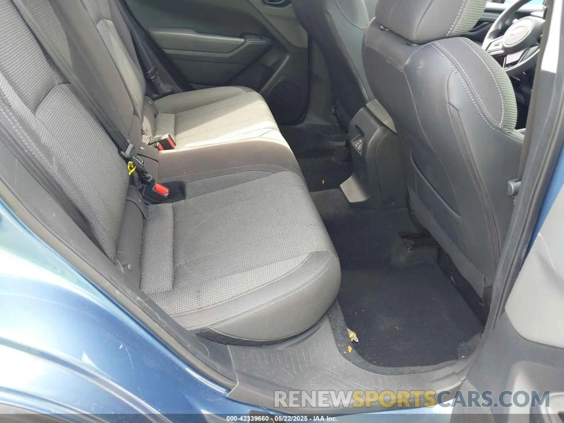 8 Фотография поврежденного автомобиля JF2GUADC1RH317251 SUBARU CROSSTREK 2024