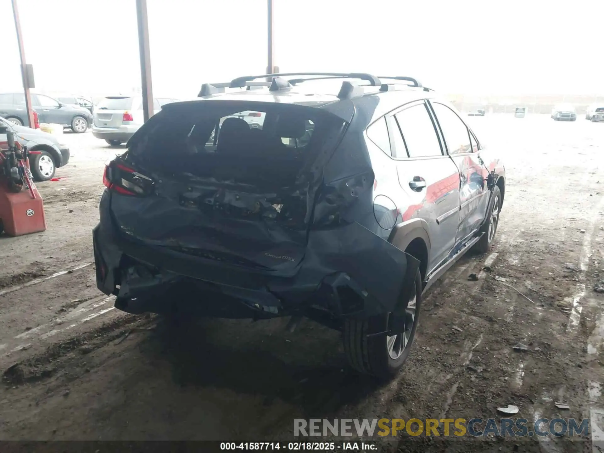 4 Фотография поврежденного автомобиля JF2GUADC1RH866111 SUBARU CROSSTREK 2024