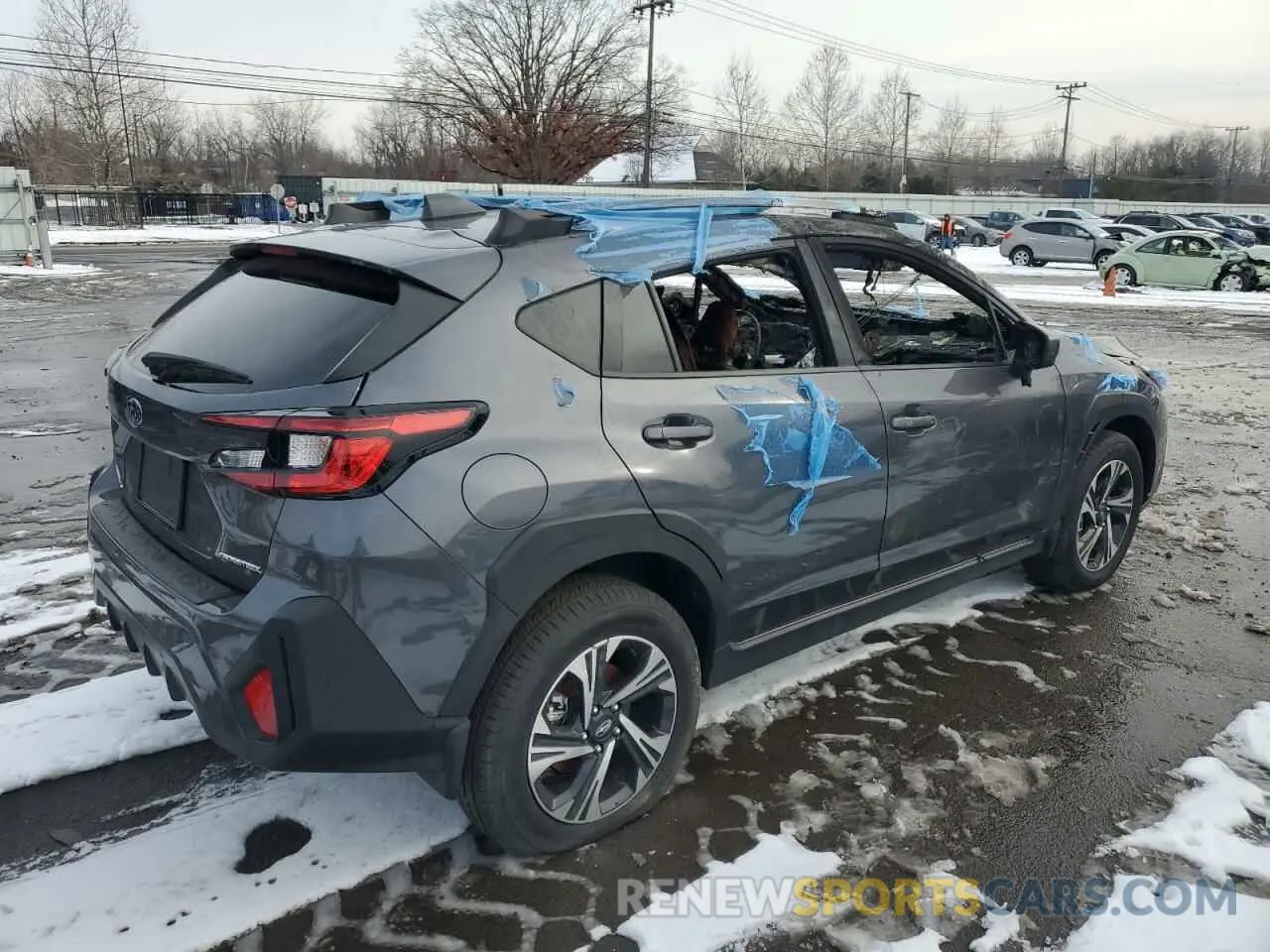 3 Фотография поврежденного автомобиля JF2GUADC2R8285345 SUBARU CROSSTREK 2024
