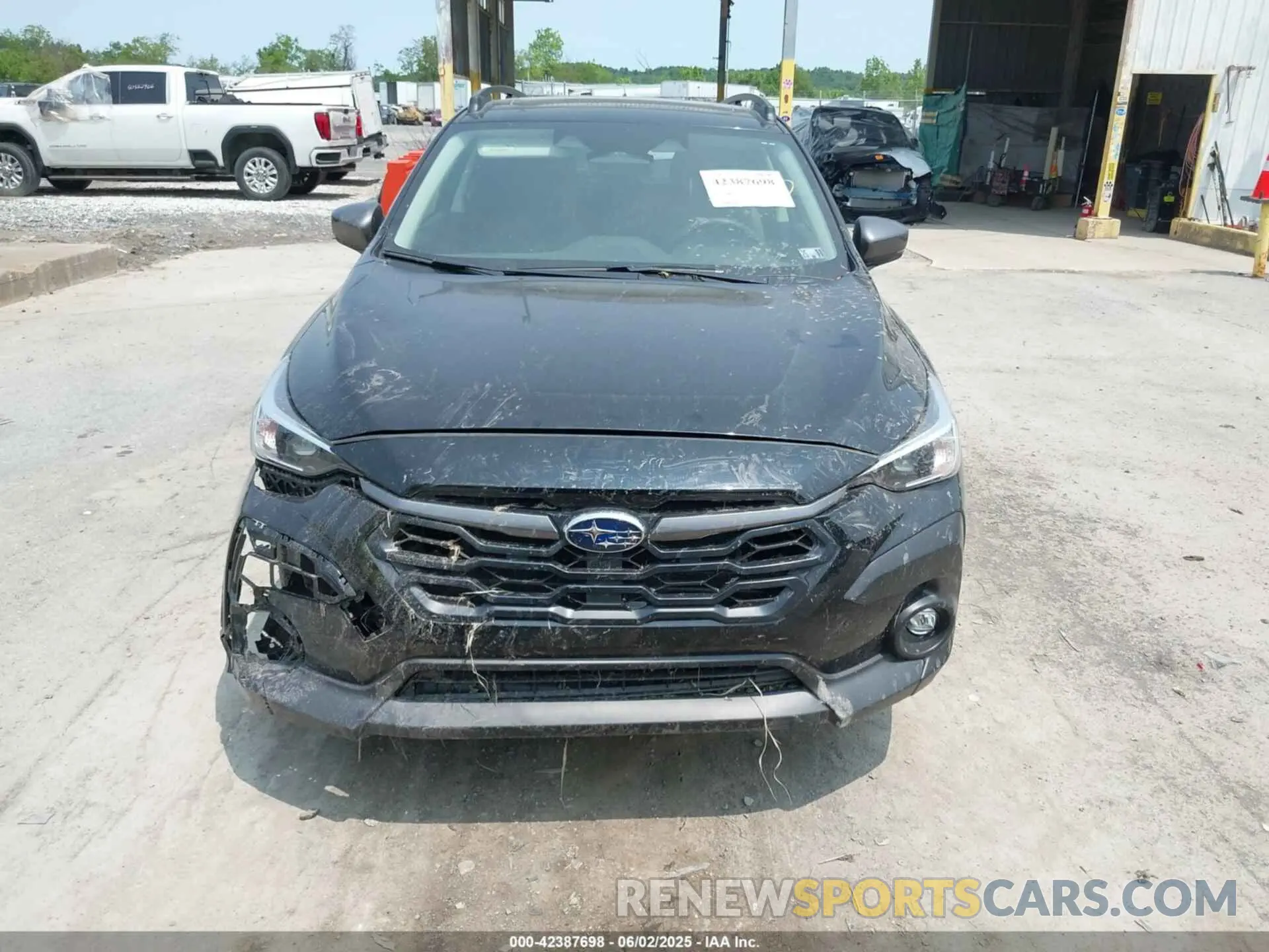 12 Фотография поврежденного автомобиля JF2GUADC2RH888683 SUBARU CROSSTREK 2024