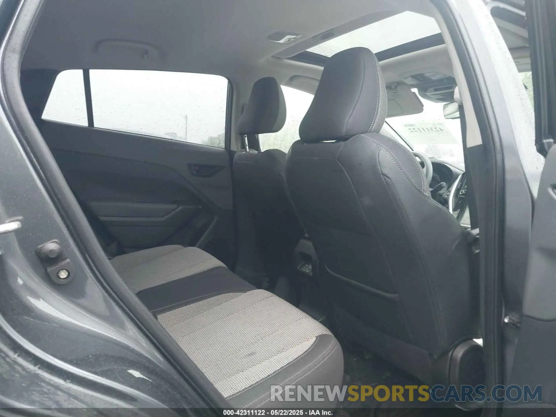 8 Photograph of a damaged car JF2GUADC3R8218799 SUBARU CROSSTREK 2024