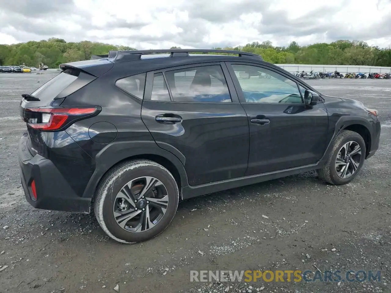 3 Photograph of a damaged car JF2GUADC3R8305845 SUBARU CROSSTREK 2024