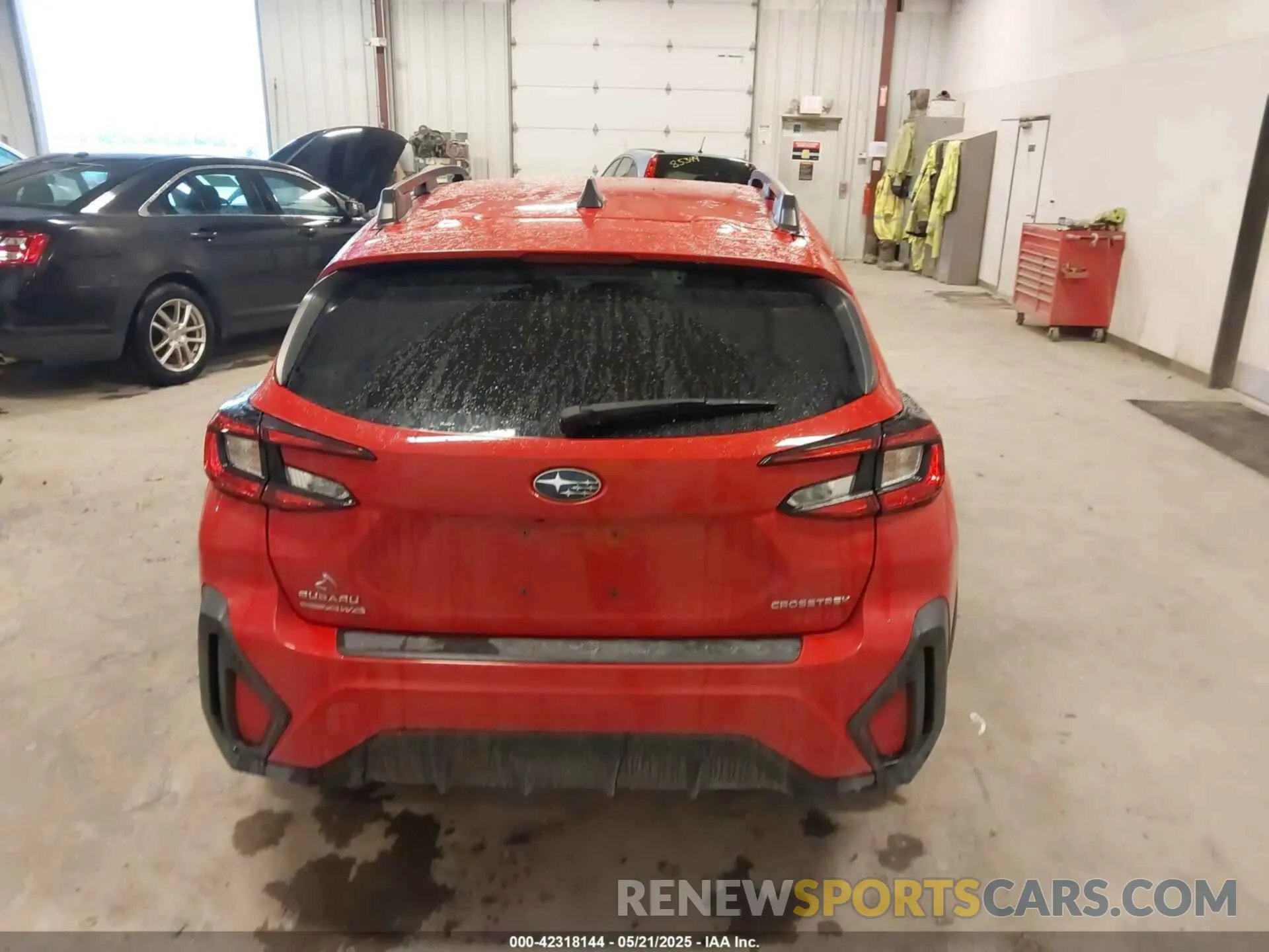 16 Photograph of a damaged car JF2GUADC3RH270885 SUBARU CROSSTREK 2024