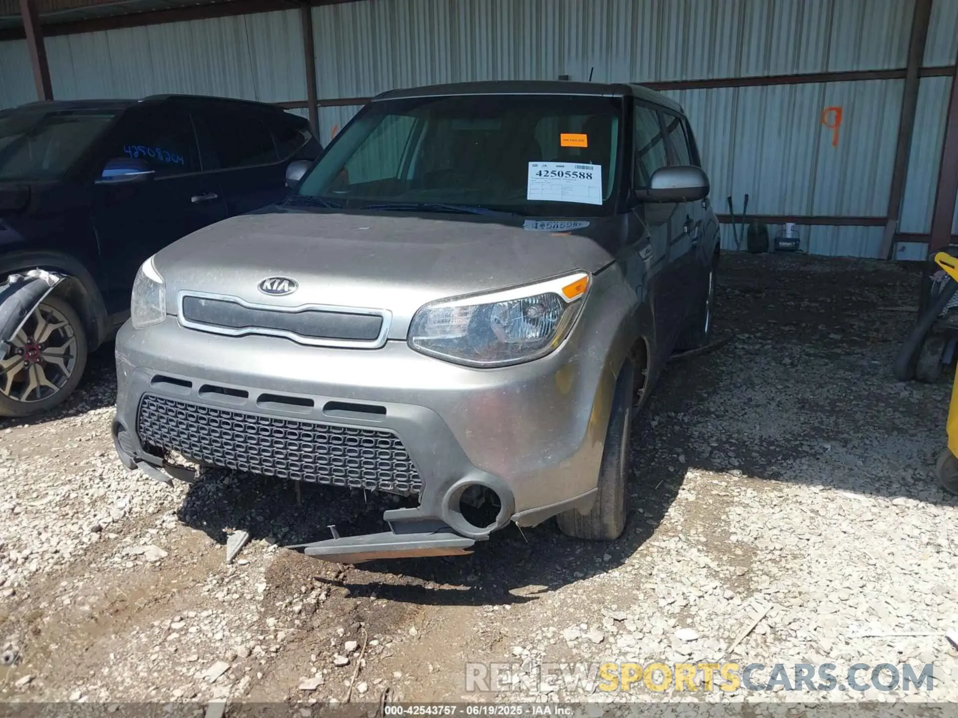 2 Photograph of a damaged car JF2GUADC4R8298713 SUBARU CROSSTREK 2024