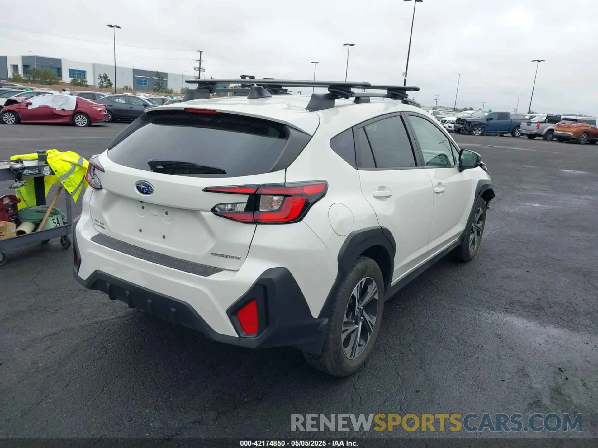 4 Photograph of a damaged car JF2GUADC5R8290118 SUBARU CROSSTREK 2024