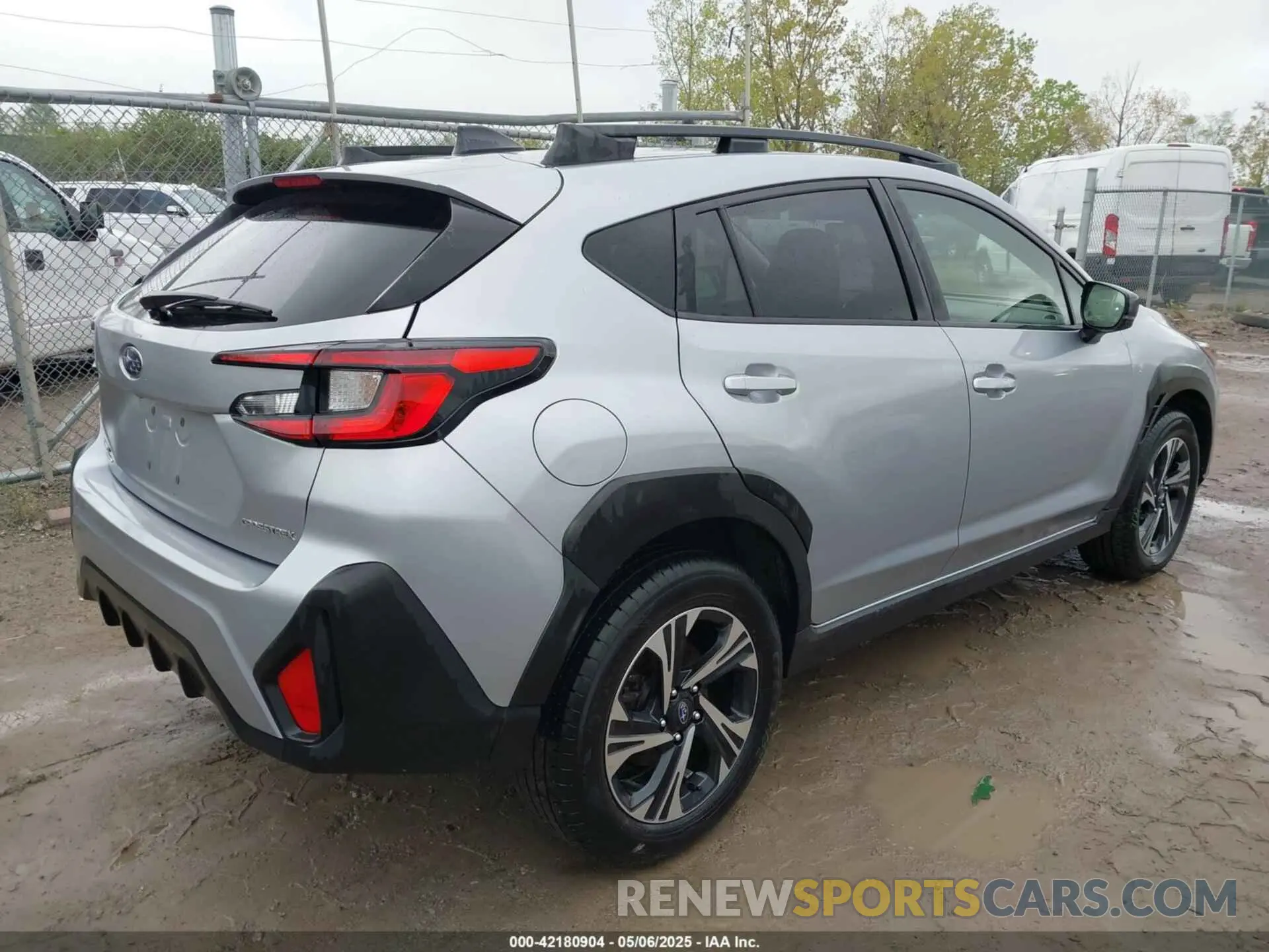4 Photograph of a damaged car JF2GUADC5R8306432 SUBARU CROSSTREK 2024
