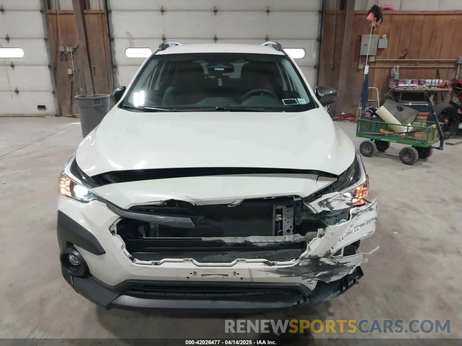 12 Photograph of a damaged car JF2GUADC5R8325479 SUBARU CROSSTREK 2024