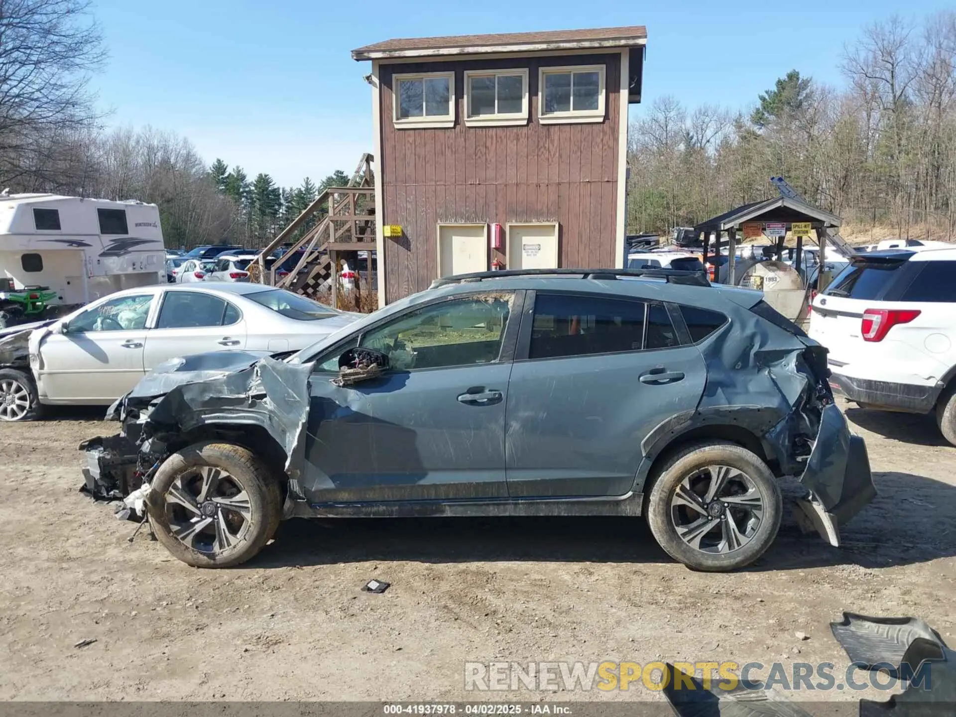 13 Фотография поврежденного автомобиля JF2GUADC5R8339205 SUBARU CROSSTREK 2024