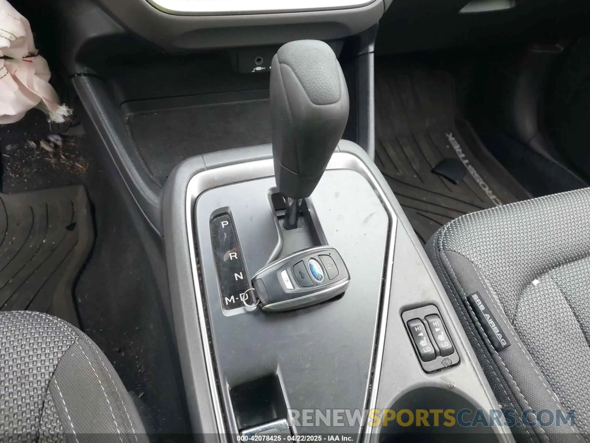11 Фотография поврежденного автомобиля JF2GUADC5RH389053 SUBARU CROSSTREK 2024