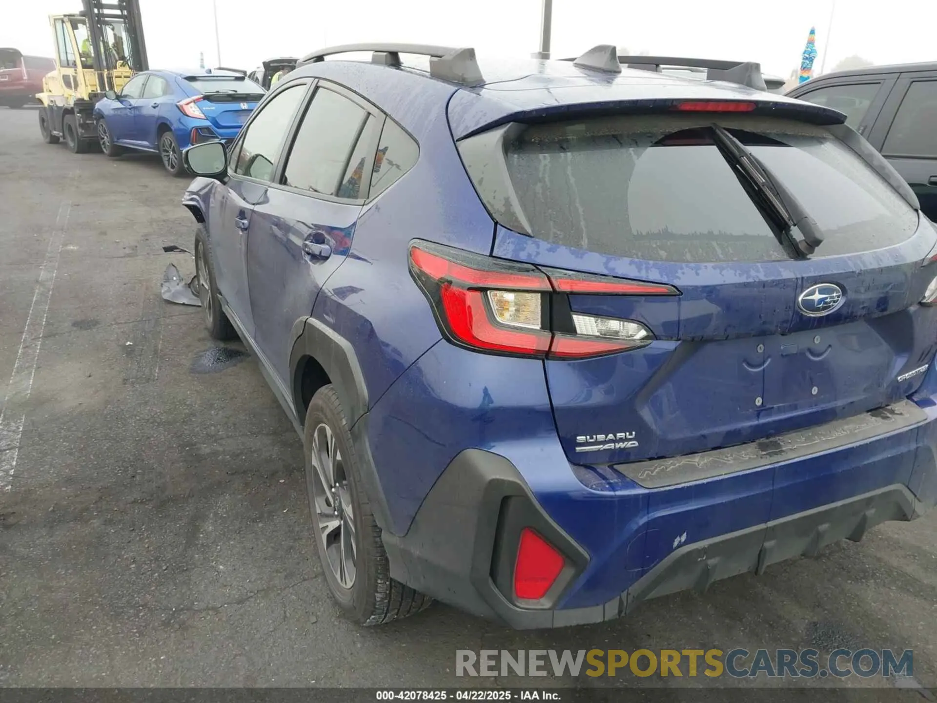 3 Фотография поврежденного автомобиля JF2GUADC5RH389053 SUBARU CROSSTREK 2024
