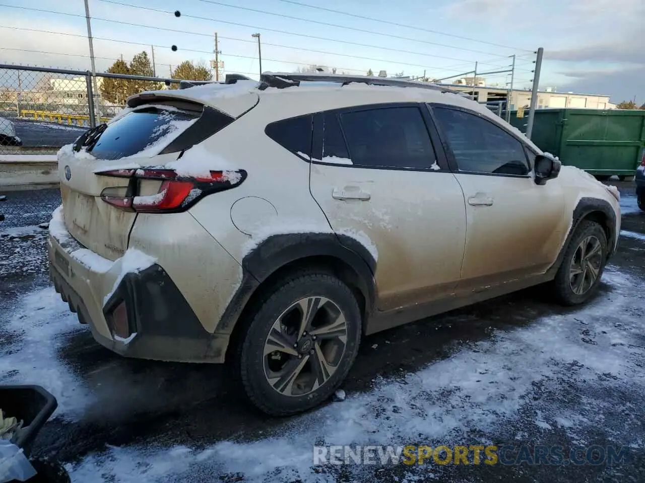 3 Фотография поврежденного автомобиля JF2GUADC6R8268824 SUBARU CROSSTREK 2024