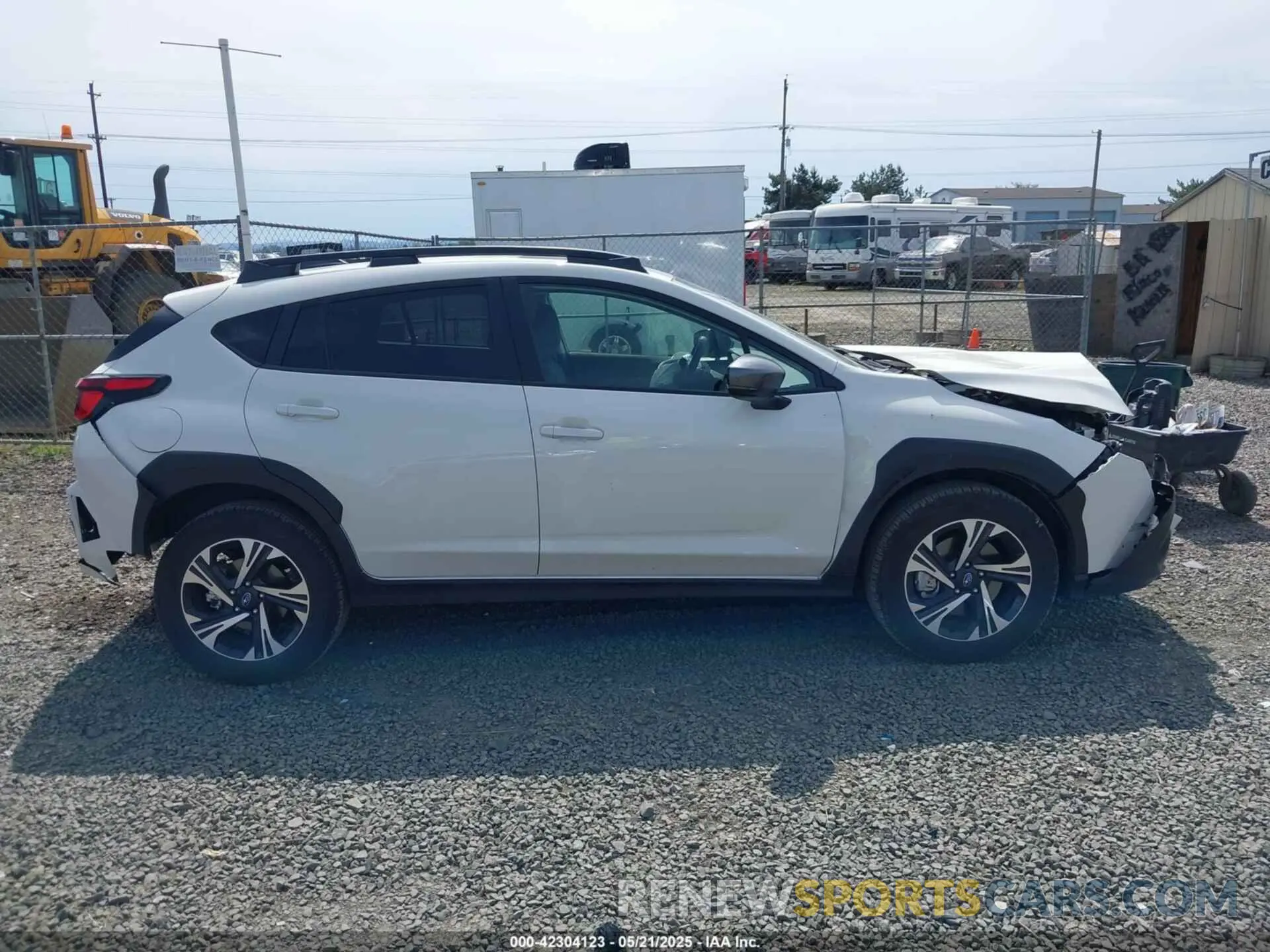 13 Фотография поврежденного автомобиля JF2GUADC6R8316256 SUBARU CROSSTREK 2024
