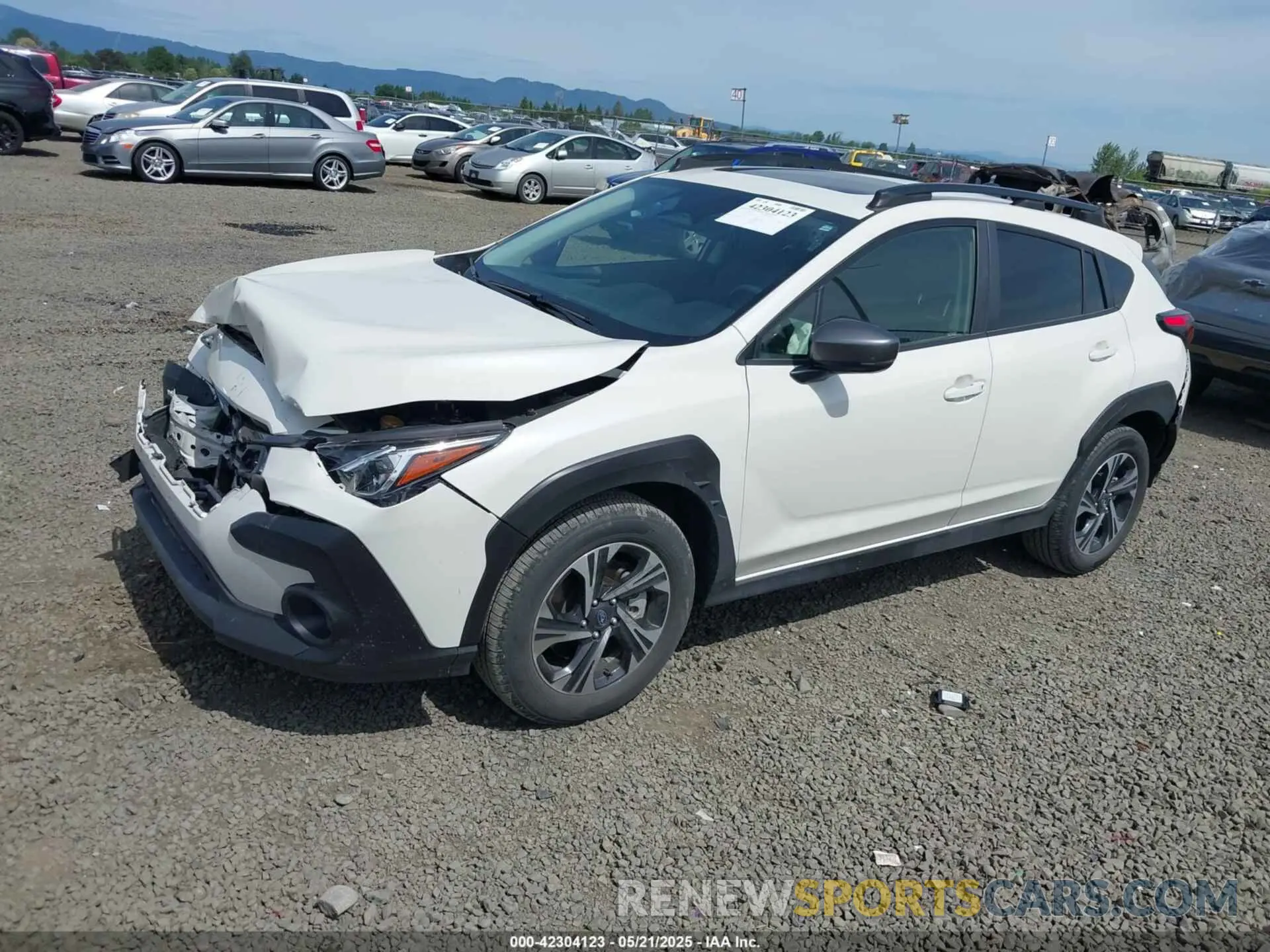 2 Фотография поврежденного автомобиля JF2GUADC6R8316256 SUBARU CROSSTREK 2024
