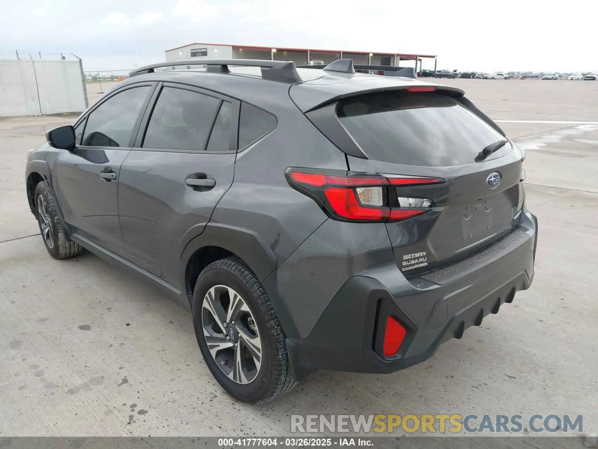 3 Фотография поврежденного автомобиля JF2GUADC6R8324583 SUBARU CROSSTREK 2024