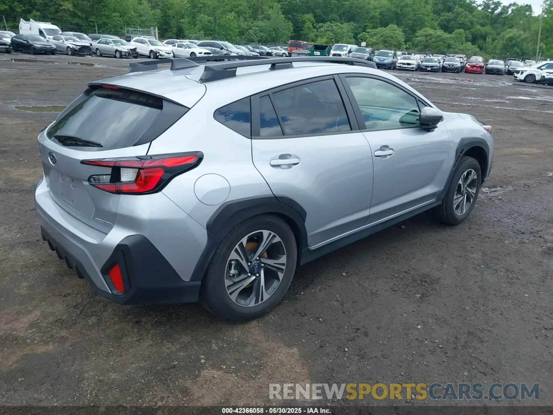4 Фотография поврежденного автомобиля JF2GUADC6R8384413 SUBARU CROSSTREK 2024