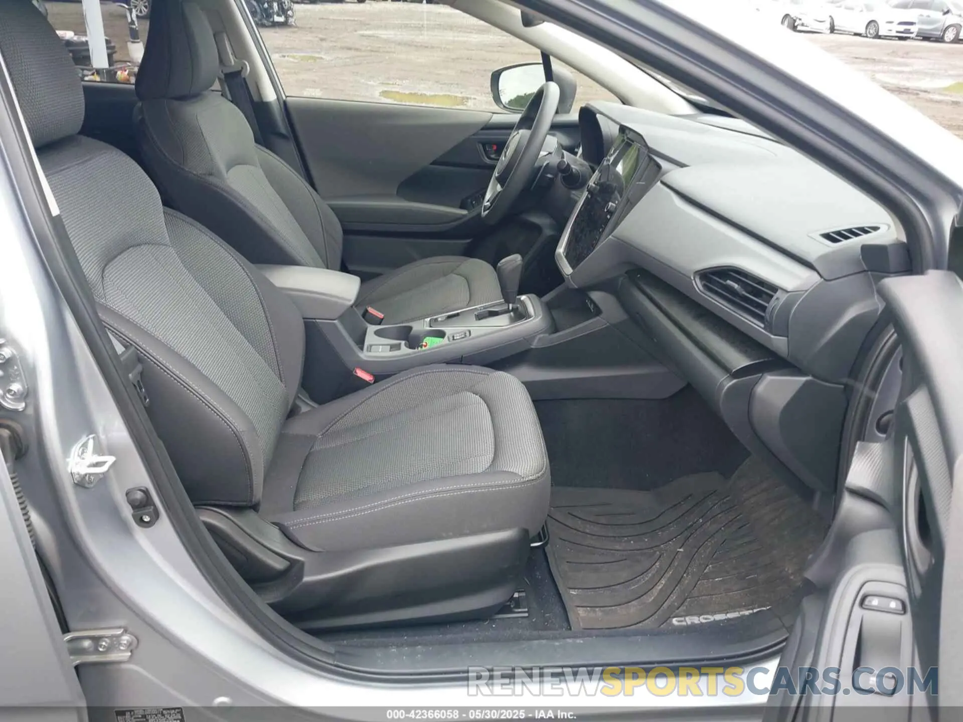 5 Фотография поврежденного автомобиля JF2GUADC6R8384413 SUBARU CROSSTREK 2024
