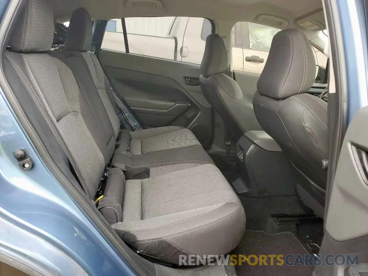 10 Photograph of a damaged car JF2GUADC6RH283369 SUBARU CROSSTREK 2024