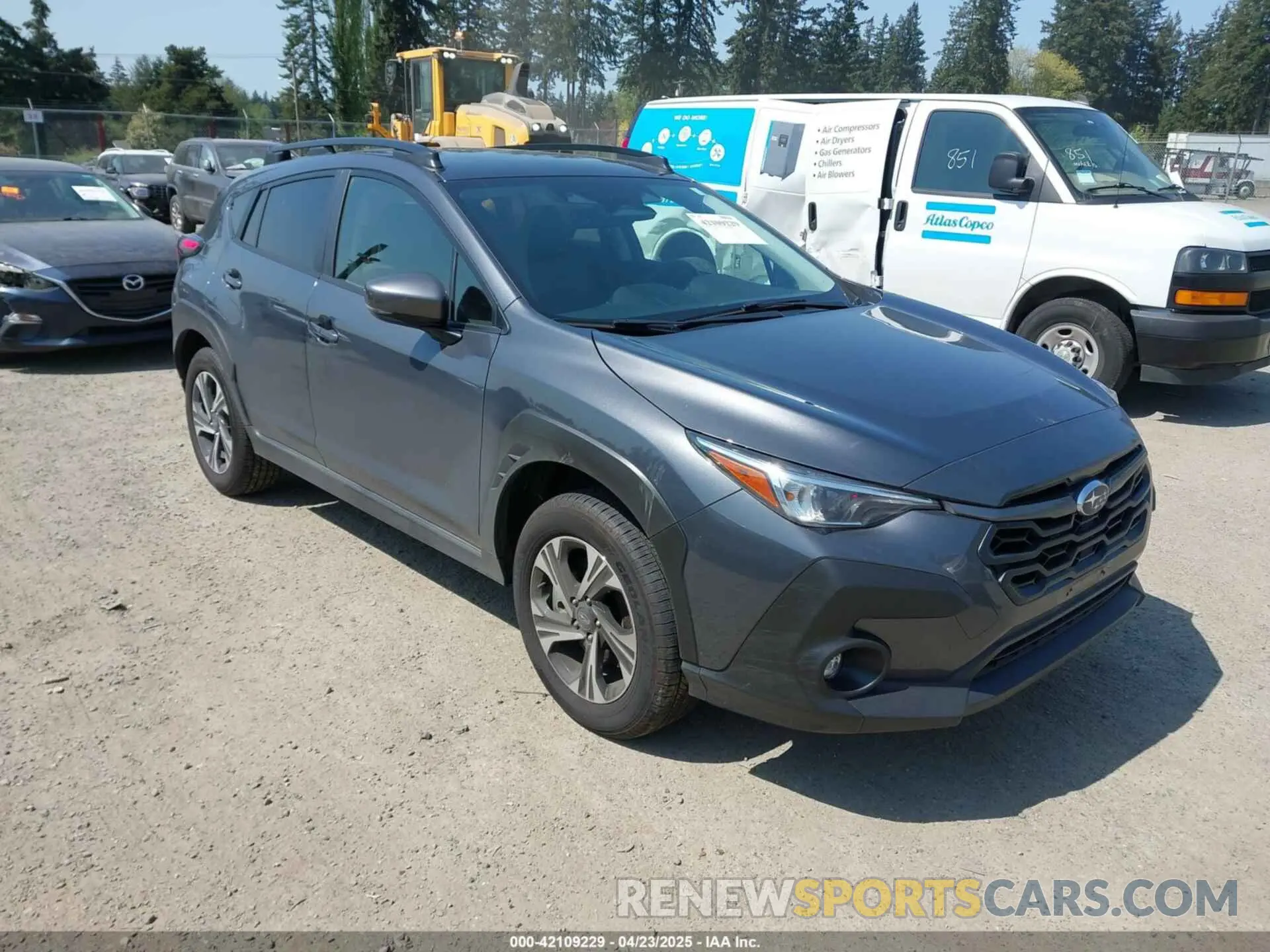 1 Photograph of a damaged car JF2GUADC7R8324432 SUBARU CROSSTREK 2024