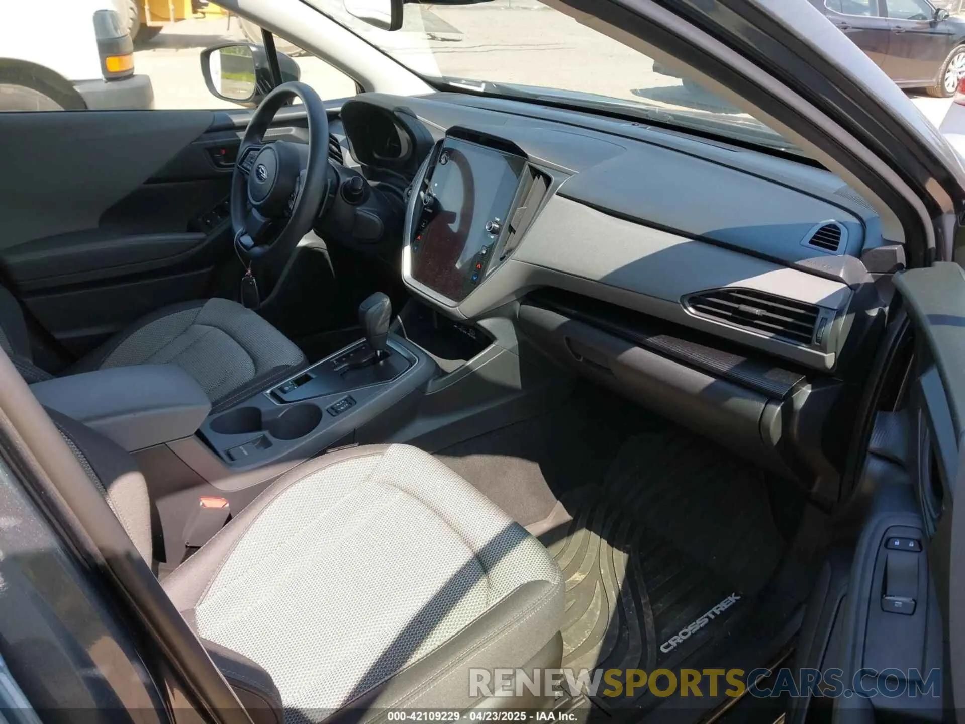 5 Photograph of a damaged car JF2GUADC7R8324432 SUBARU CROSSTREK 2024
