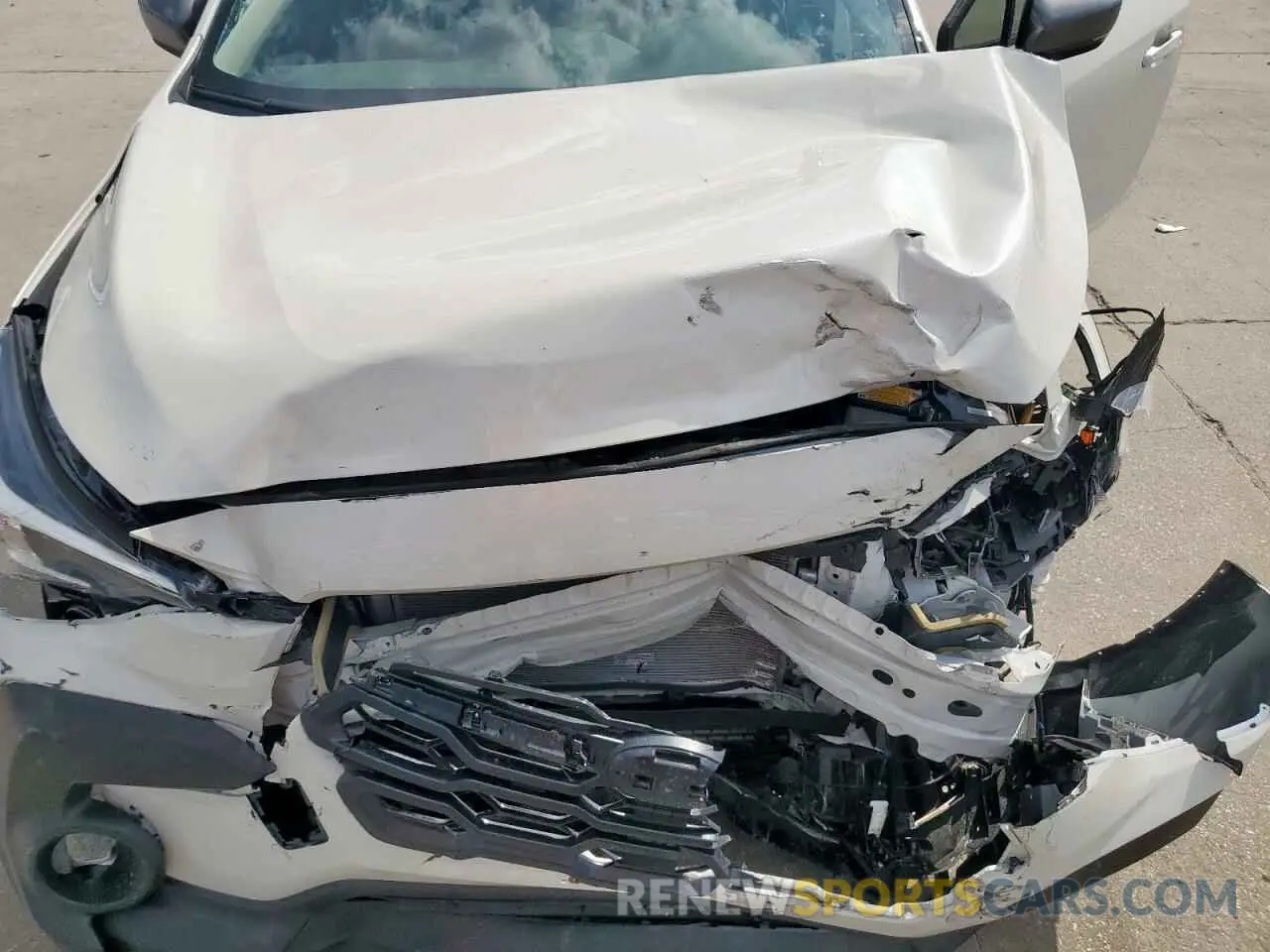 12 Photograph of a damaged car JF2GUADC7R8906823 SUBARU CROSSTREK 2024