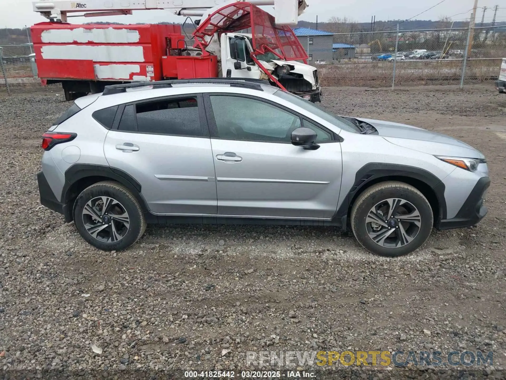 13 Фотография поврежденного автомобиля JF2GUADC7RH901248 SUBARU CROSSTREK 2024
