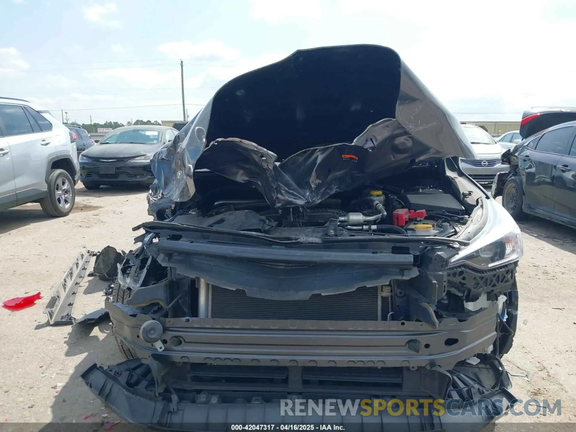 13 Фотография поврежденного автомобиля JF2GUADC8R8251085 SUBARU CROSSTREK 2024
