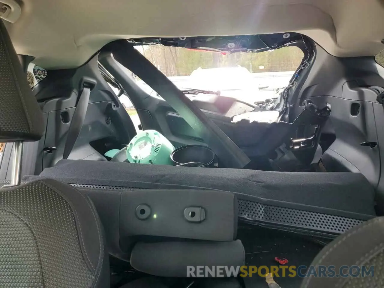 10 Photograph of a damaged car JF2GUADC8R8904949 SUBARU CROSSTREK 2024