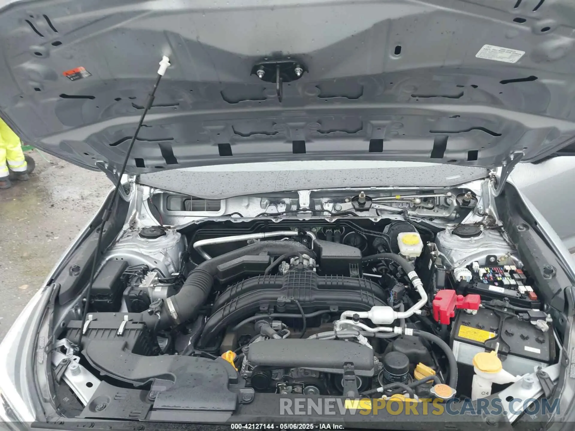 10 Фотография поврежденного автомобиля JF2GUADC8RH220645 SUBARU CROSSTREK 2024