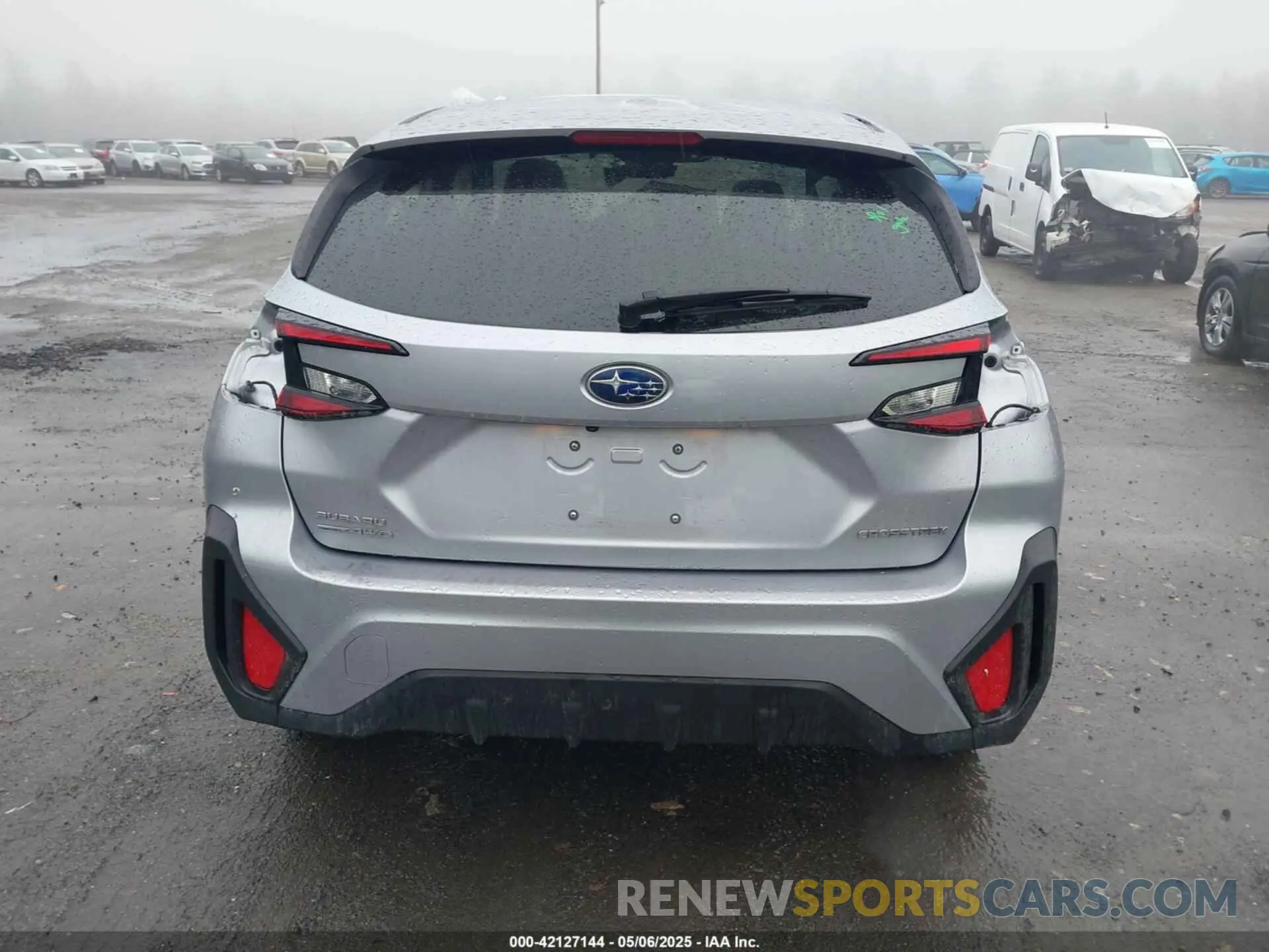17 Фотография поврежденного автомобиля JF2GUADC8RH220645 SUBARU CROSSTREK 2024