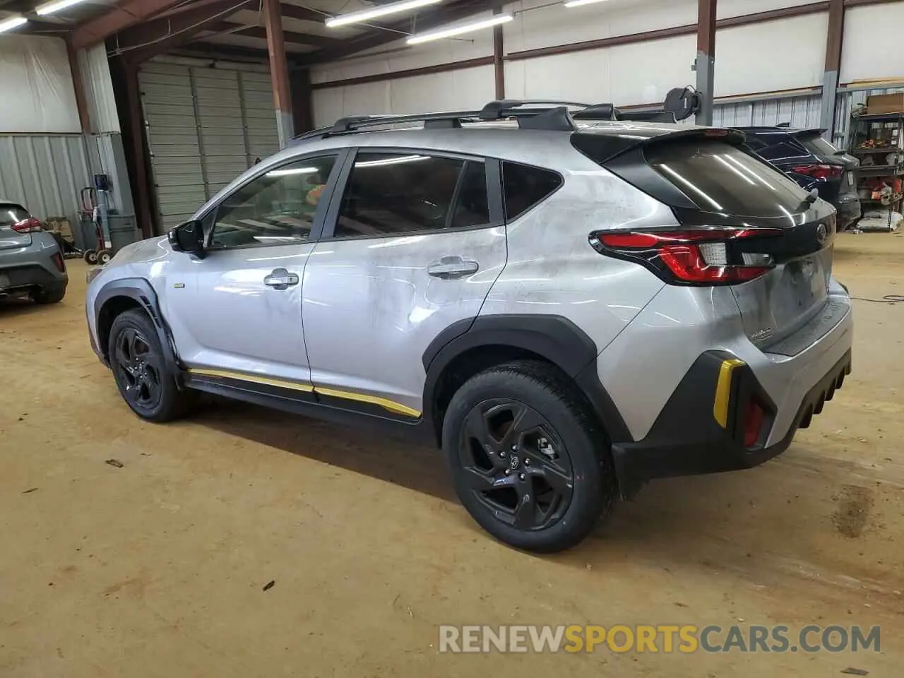 2 Фотография поврежденного автомобиля 4S4GUHF61S3701043 SUBARU CROSSTREK 2025
