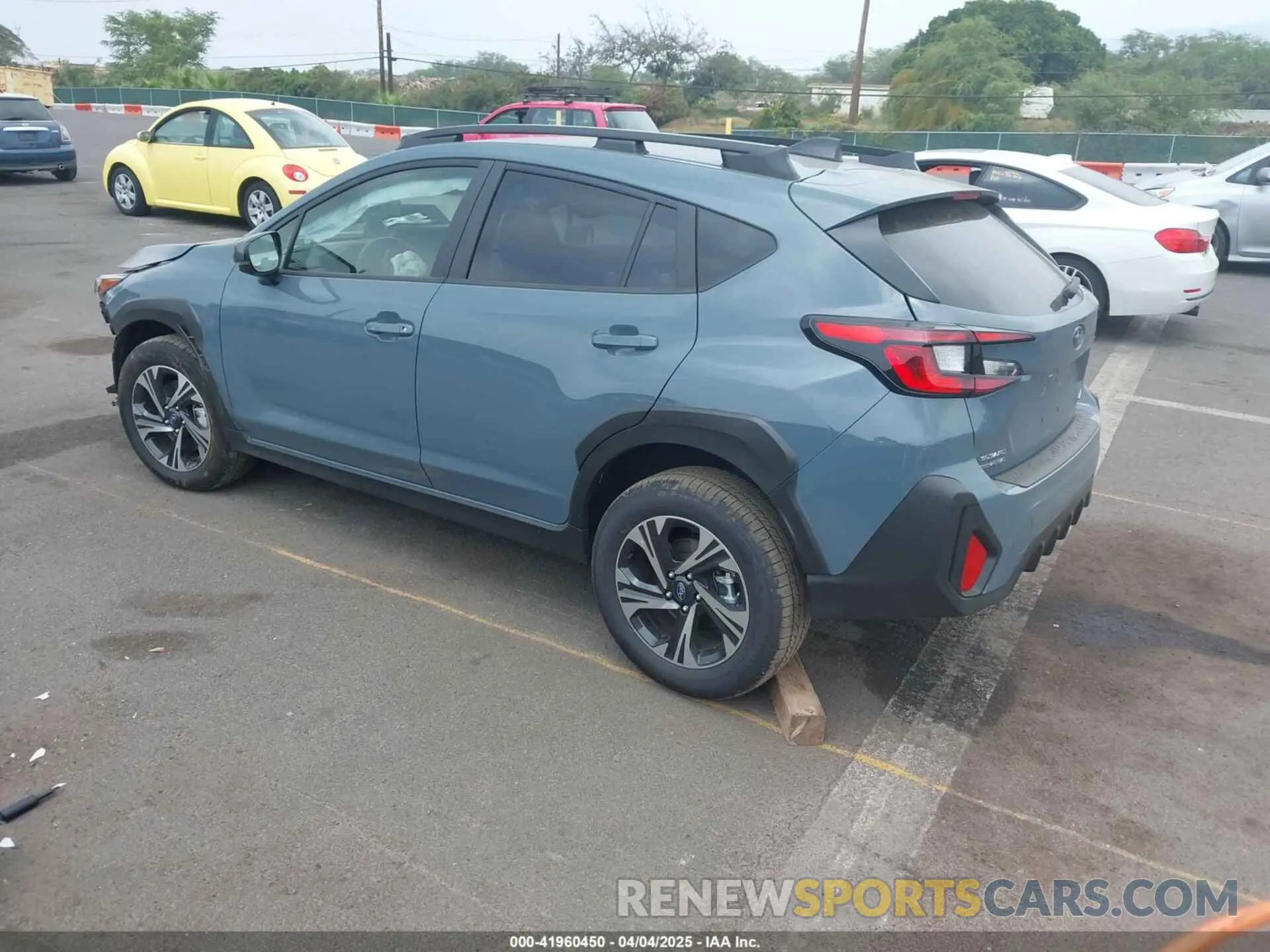 3 Photograph of a damaged car JF2GUHDC2S8216444 SUBARU CROSSTREK 2025