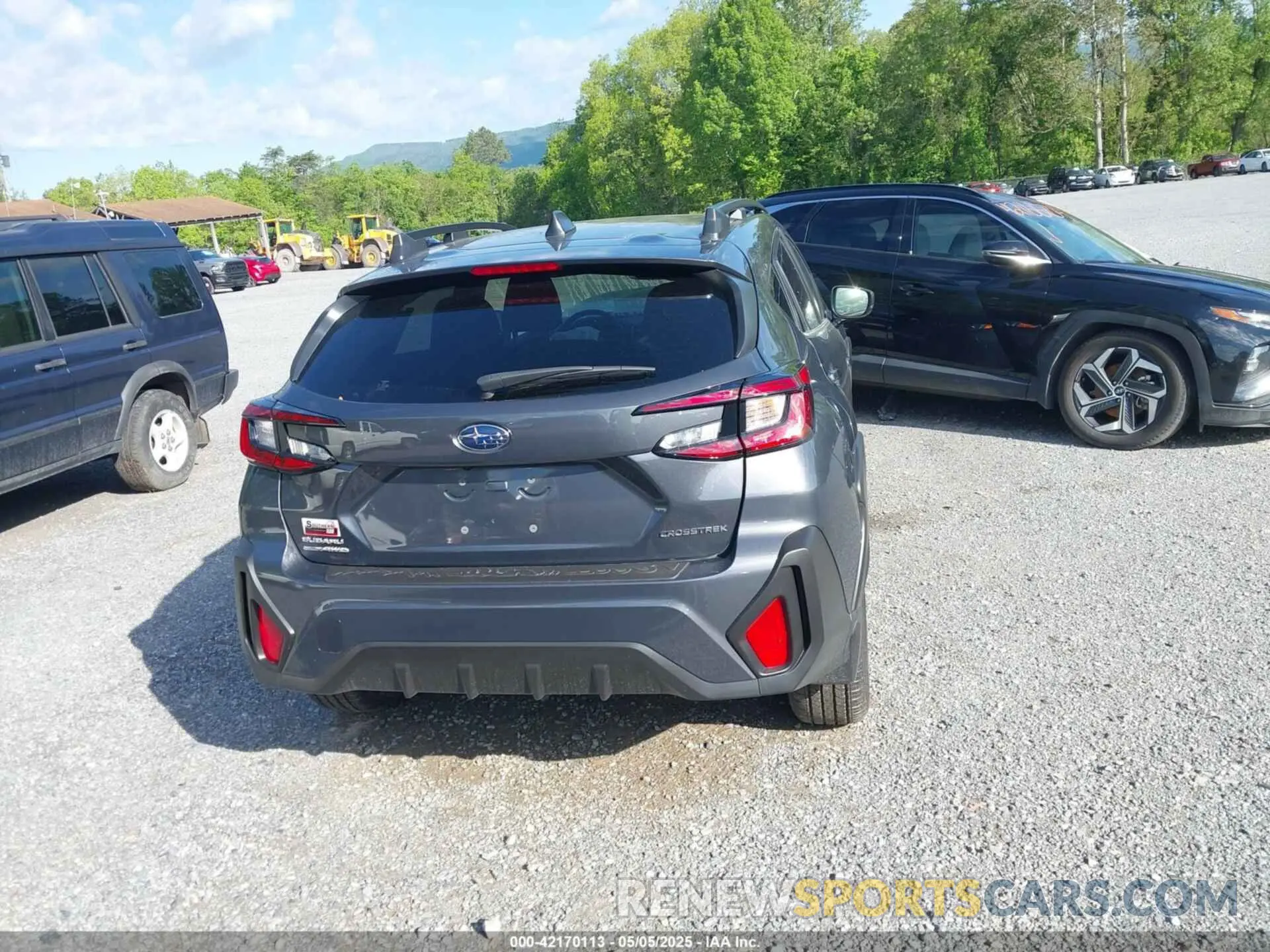 17 Фотография поврежденного автомобиля JF2GUHDC9S8232317 SUBARU CROSSTREK 2025
