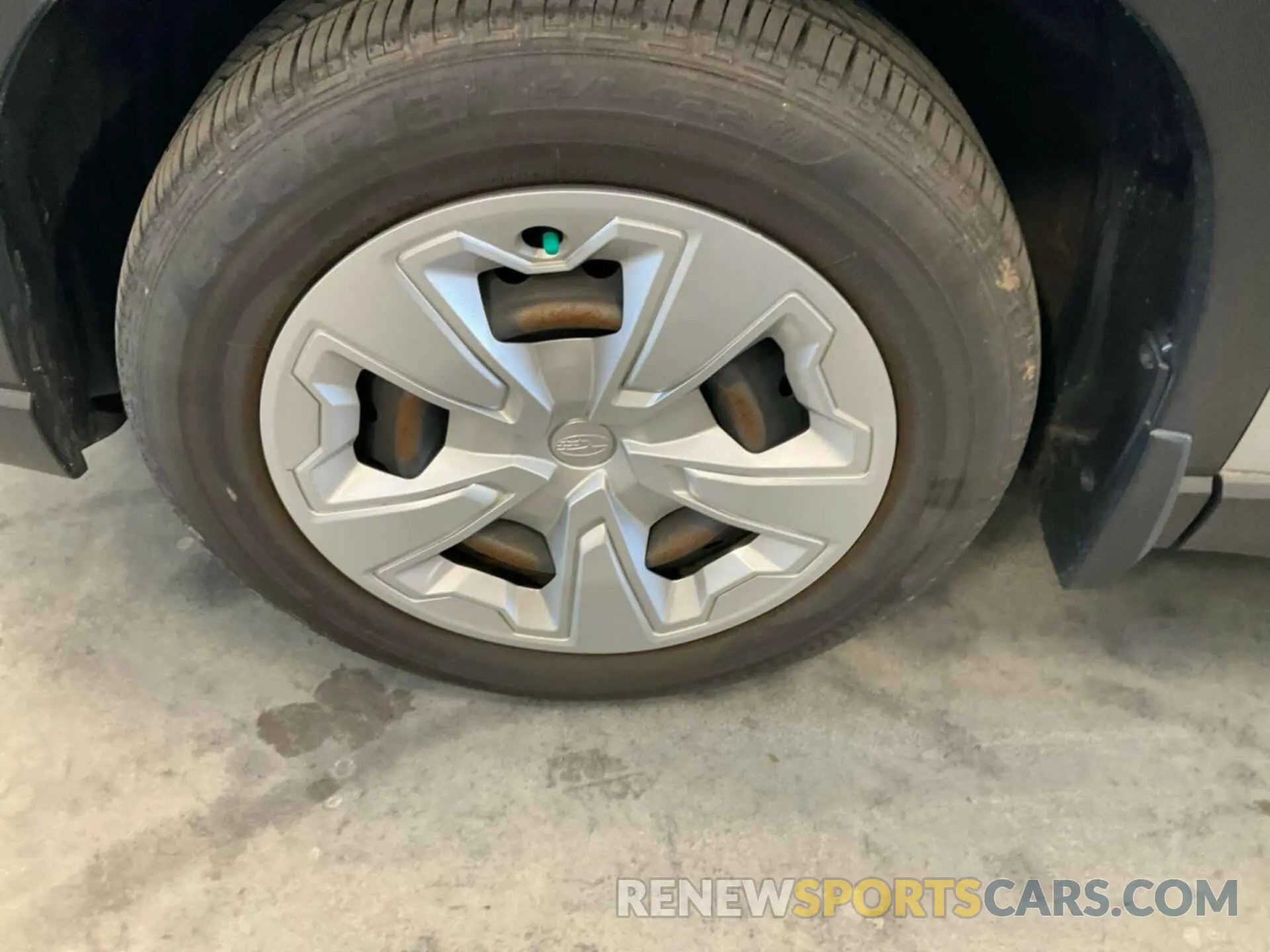 30 Photograph of a damaged car JF2SKAAC6KH401477 SUBARU FORESTER 2019