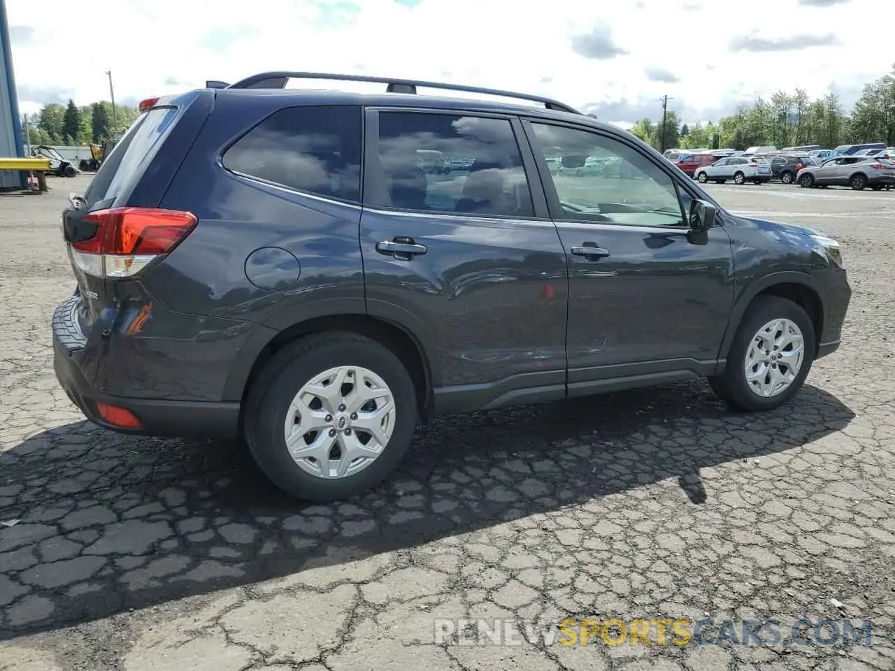 3 Фотография поврежденного автомобиля JF2SKACC7KH463306 SUBARU FORESTER 2019