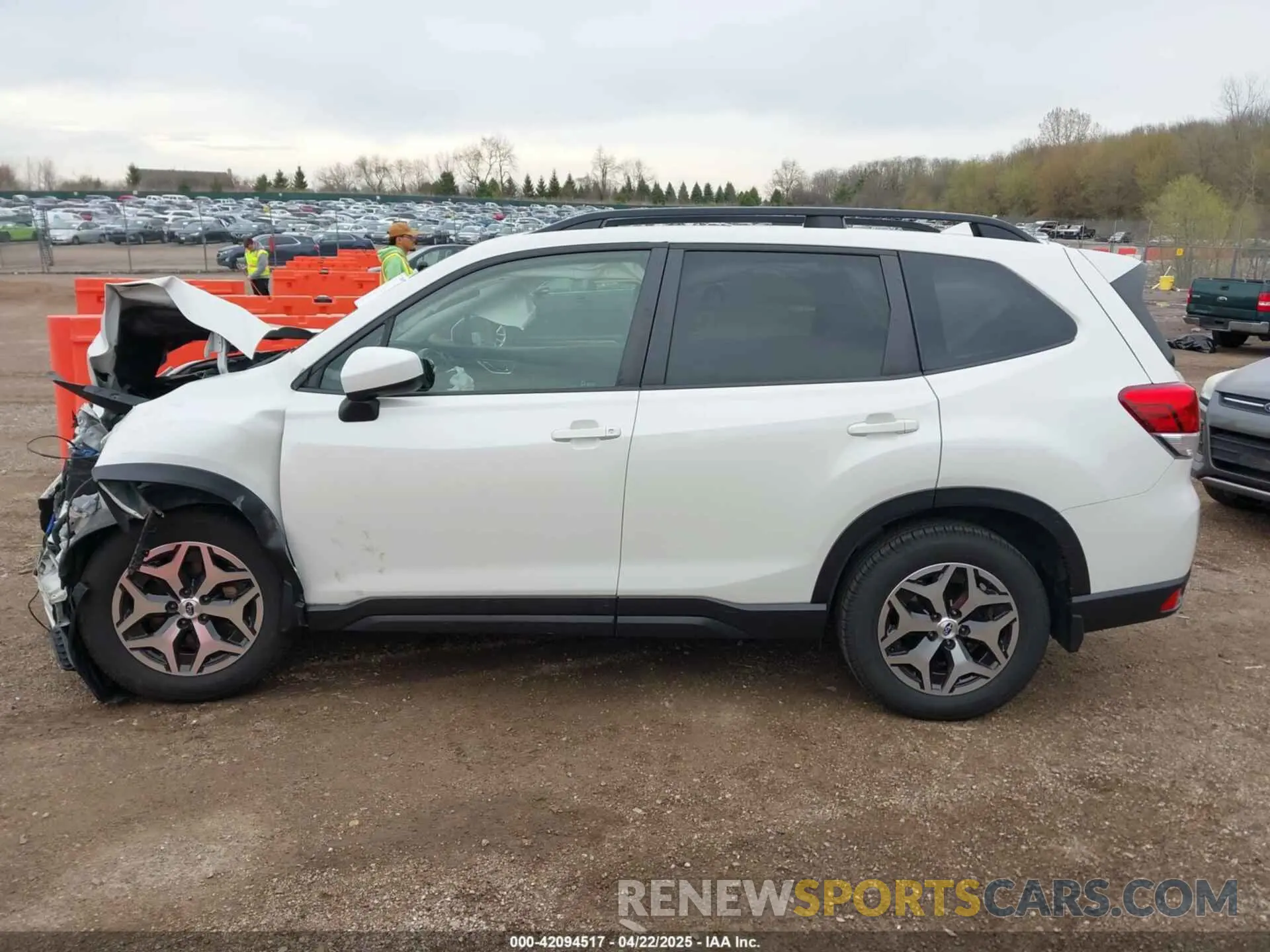 13 Photograph of a damaged car JF2SKAEC1KH447633 SUBARU FORESTER 2019