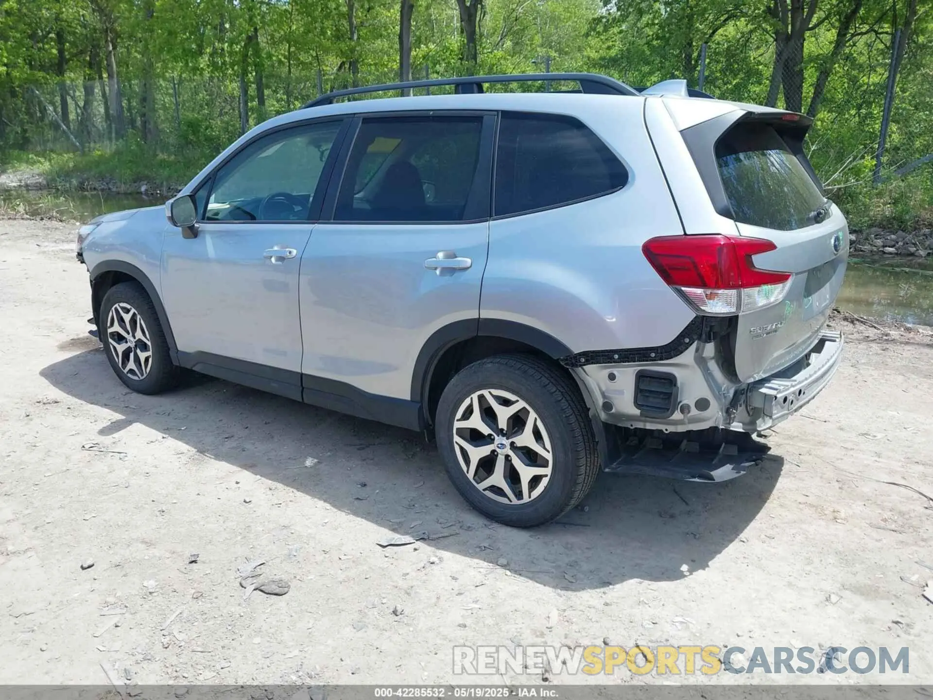 3 Photograph of a damaged car JF2SKAEC3KH407571 SUBARU FORESTER 2019